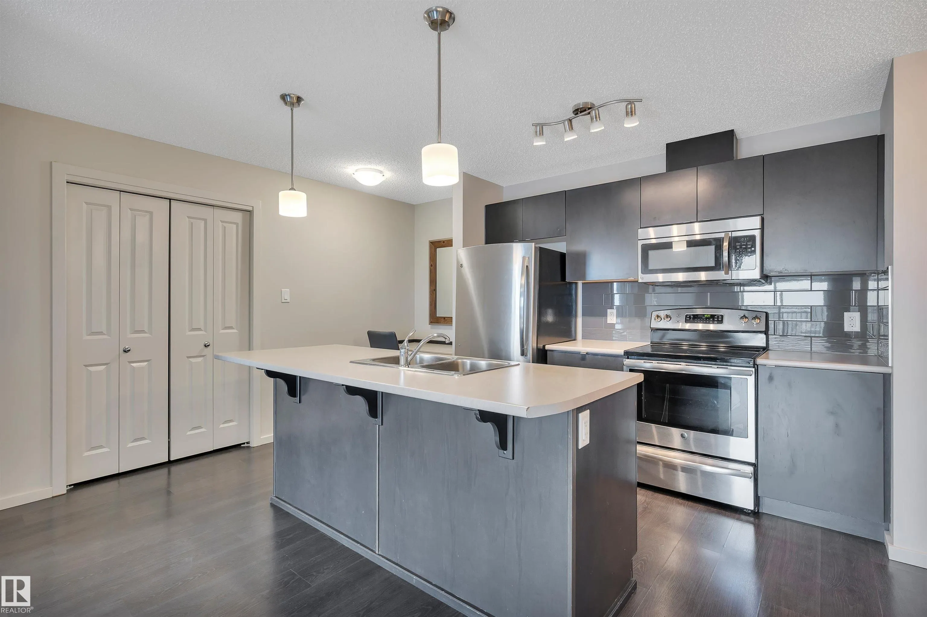 348 WINDERMERE Road