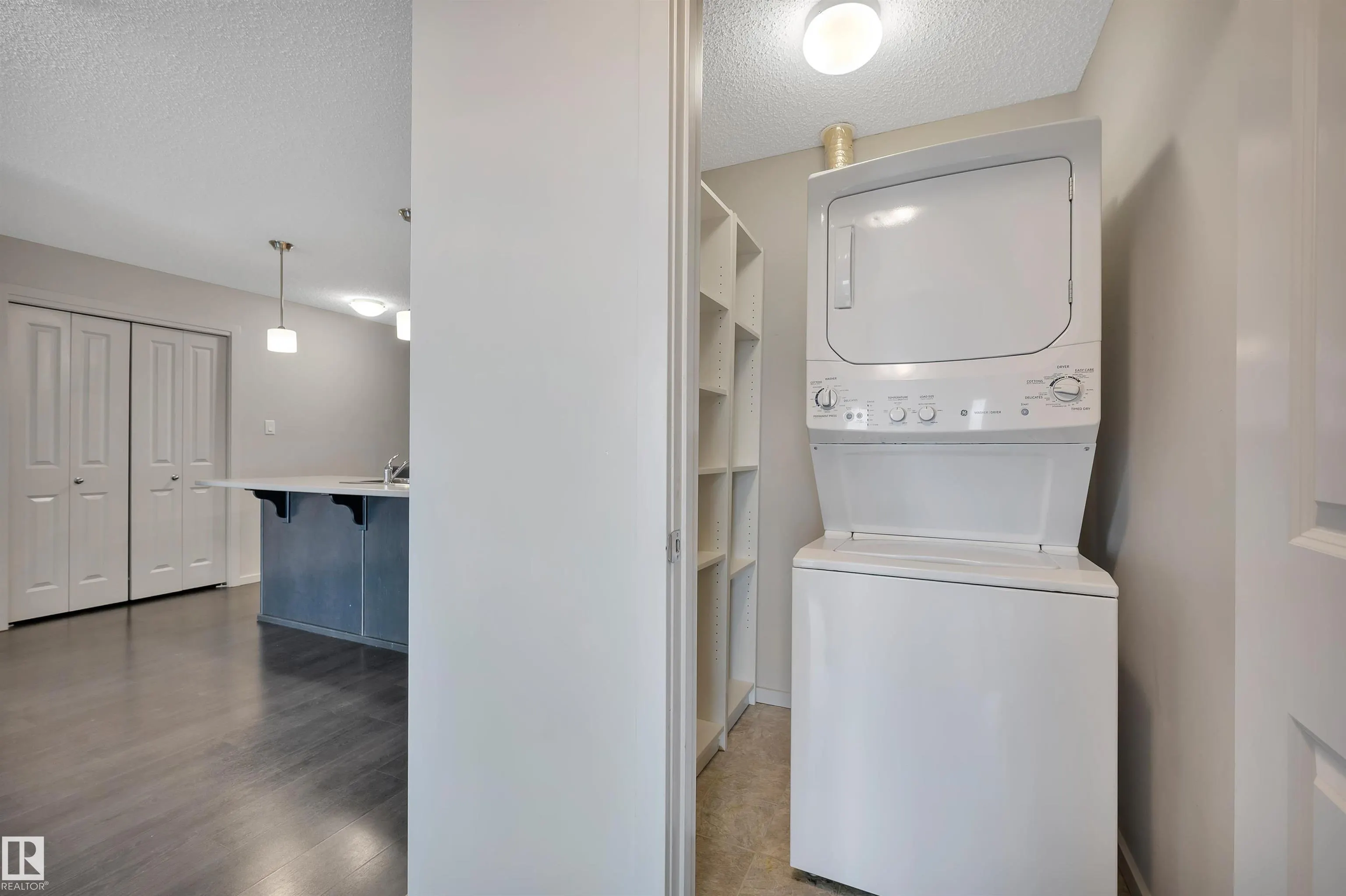 348 WINDERMERE Road
