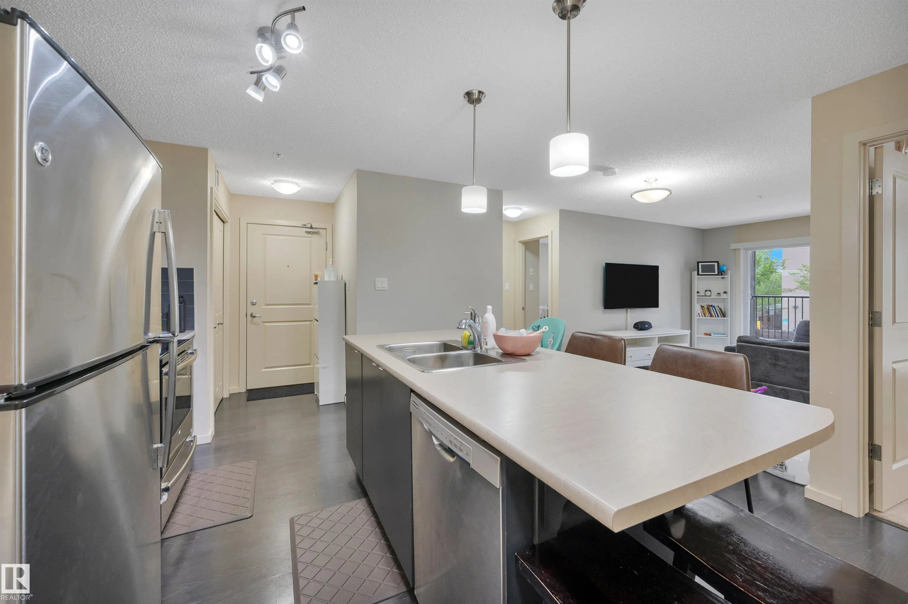 340 WINDERMERE Road