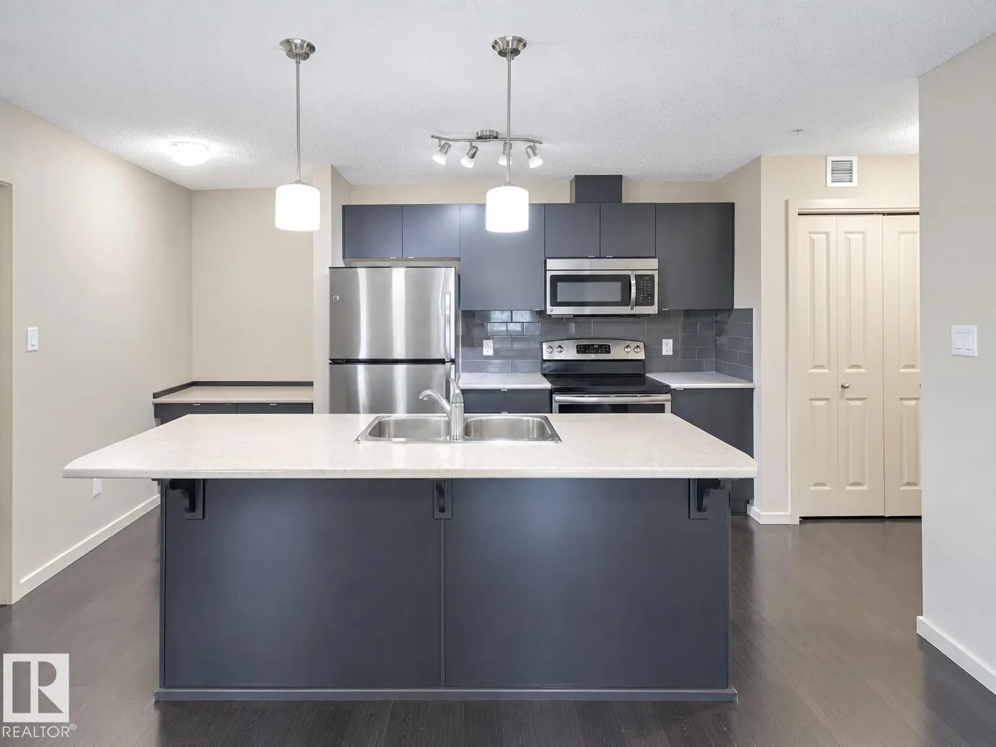 340 WINDERMERE Road