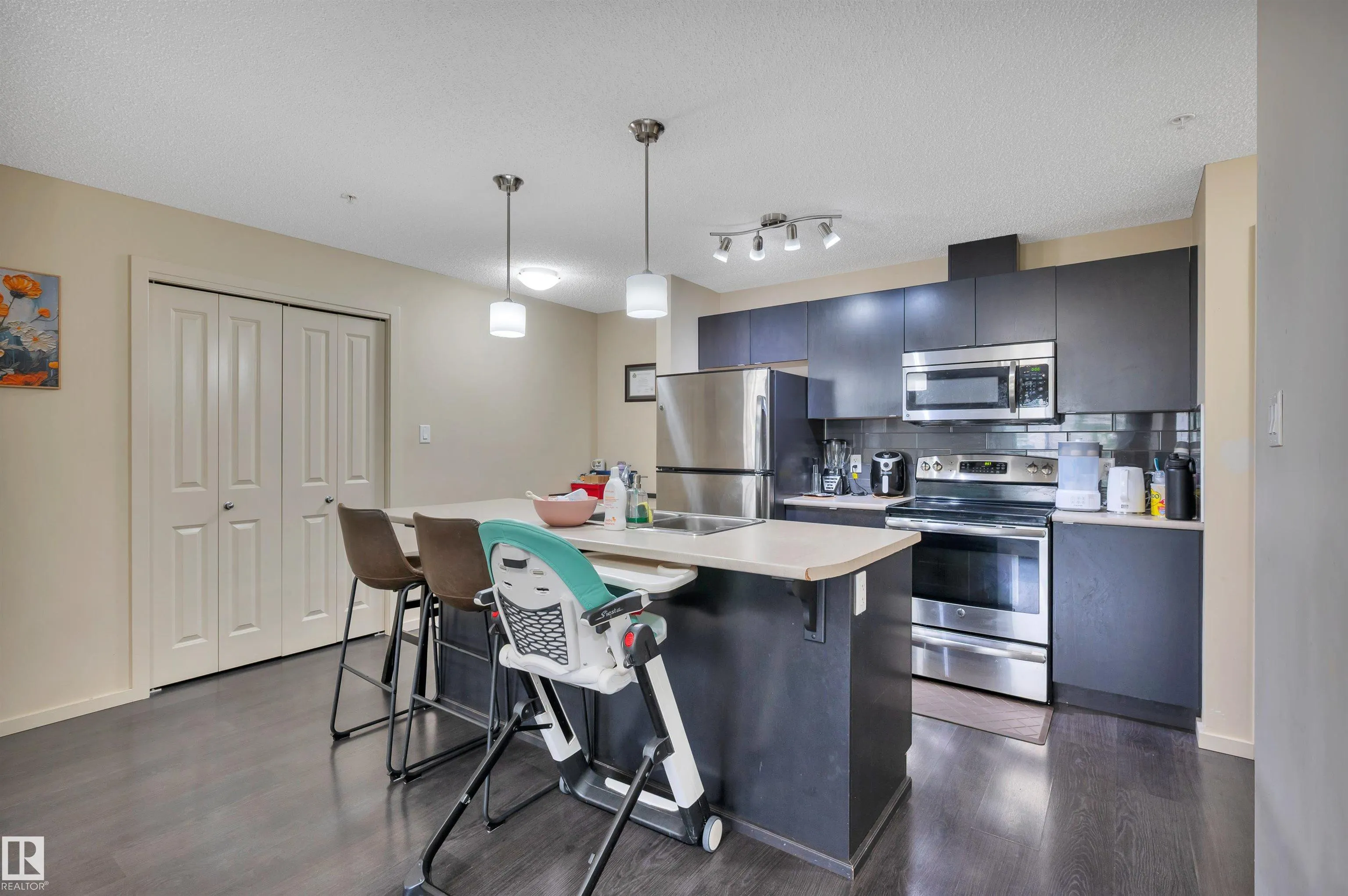 340 WINDERMERE Road