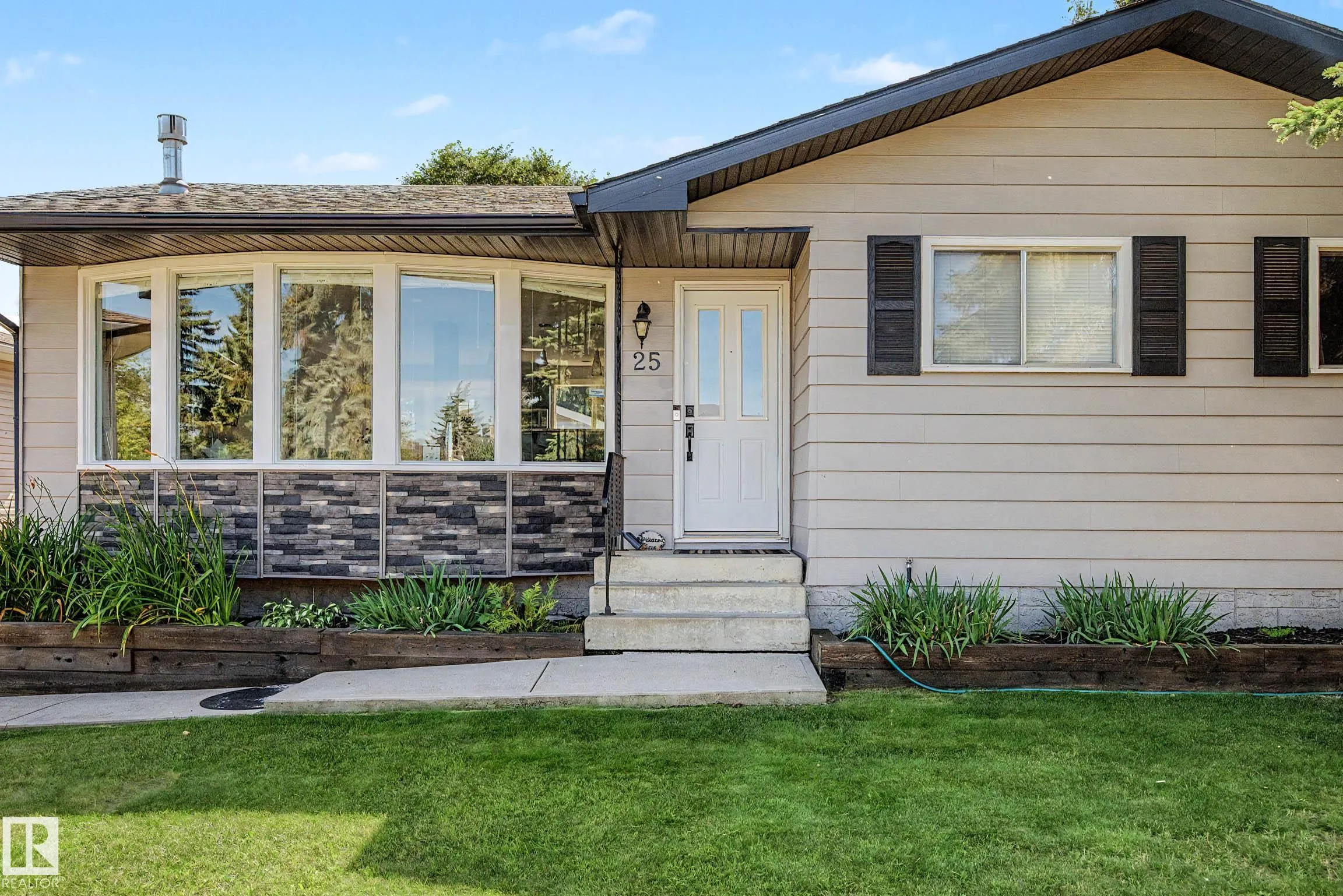 25 GALLOWAY Drive