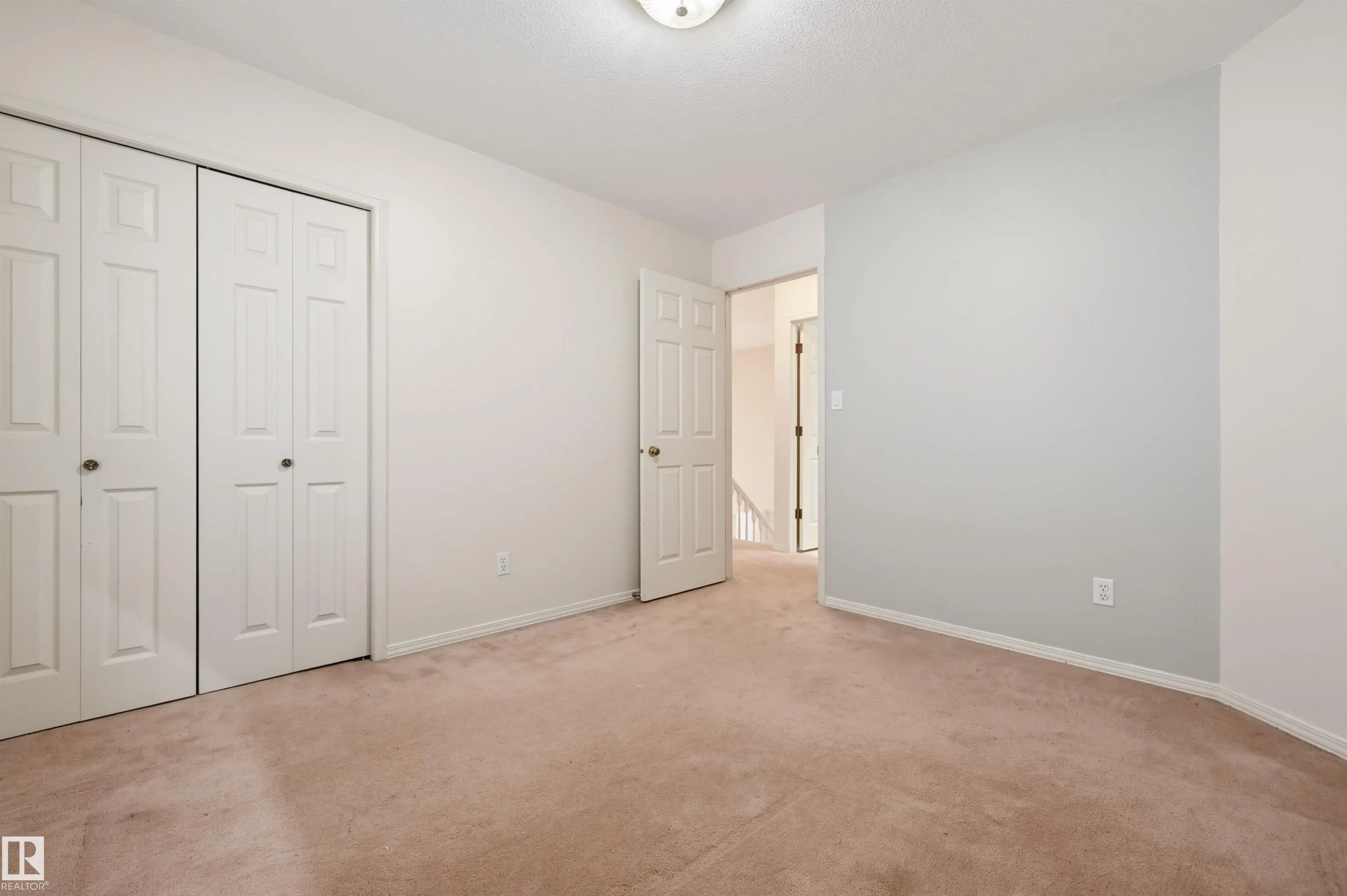 11107 UNIVERSITY Avenue