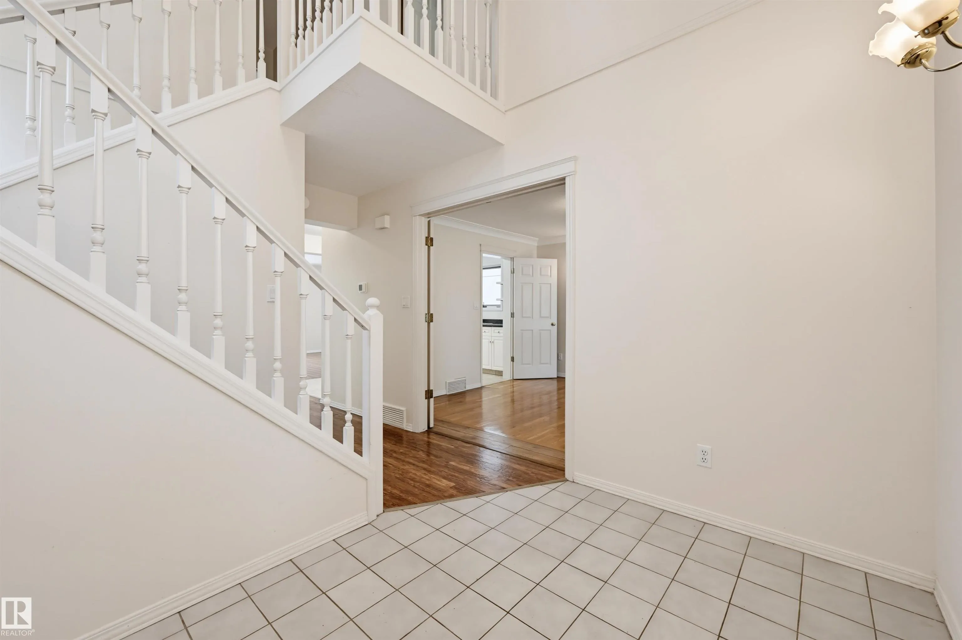 11107 UNIVERSITY Avenue