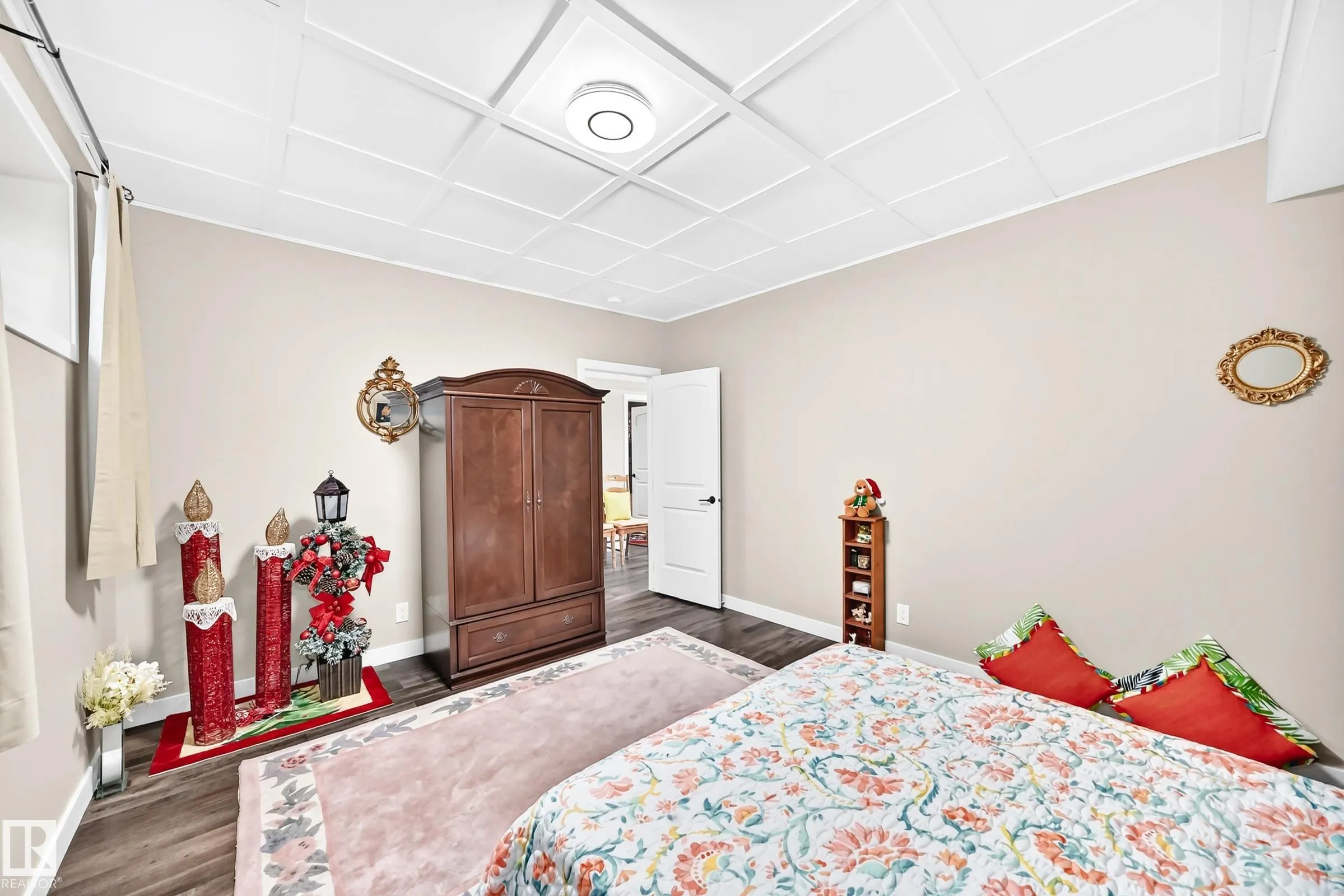 45 LACOMBE Drive