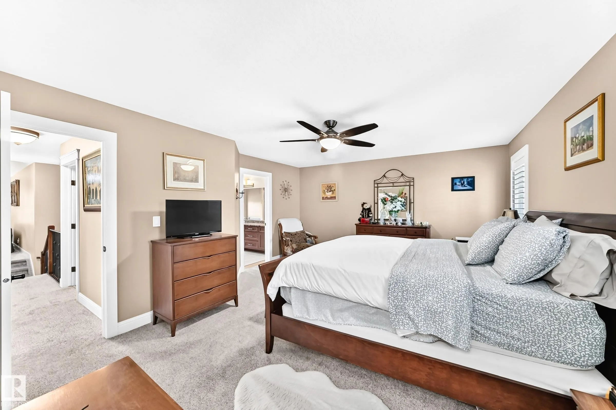 45 LACOMBE Drive