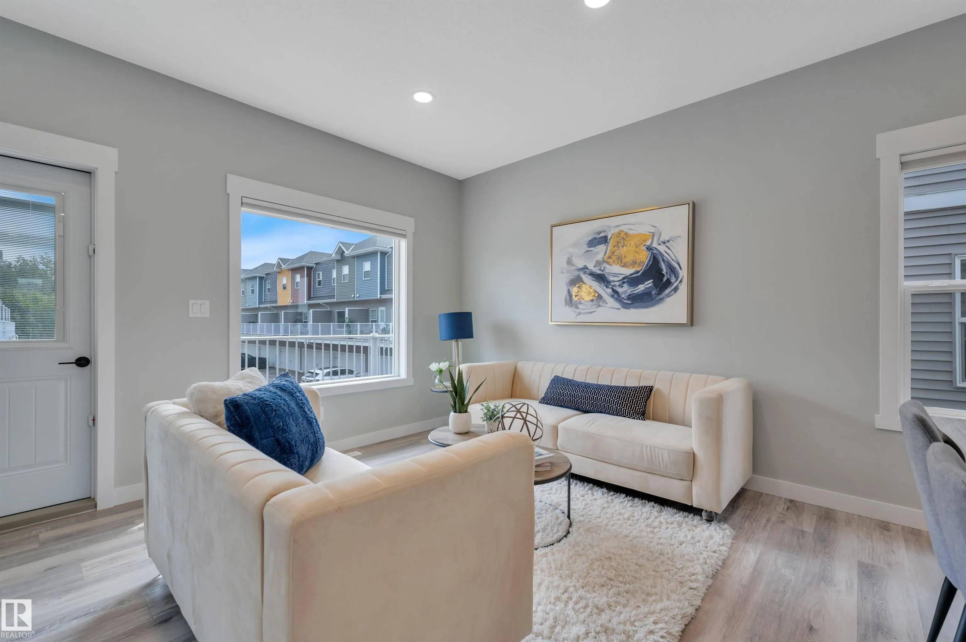 150 EVERITT DR
