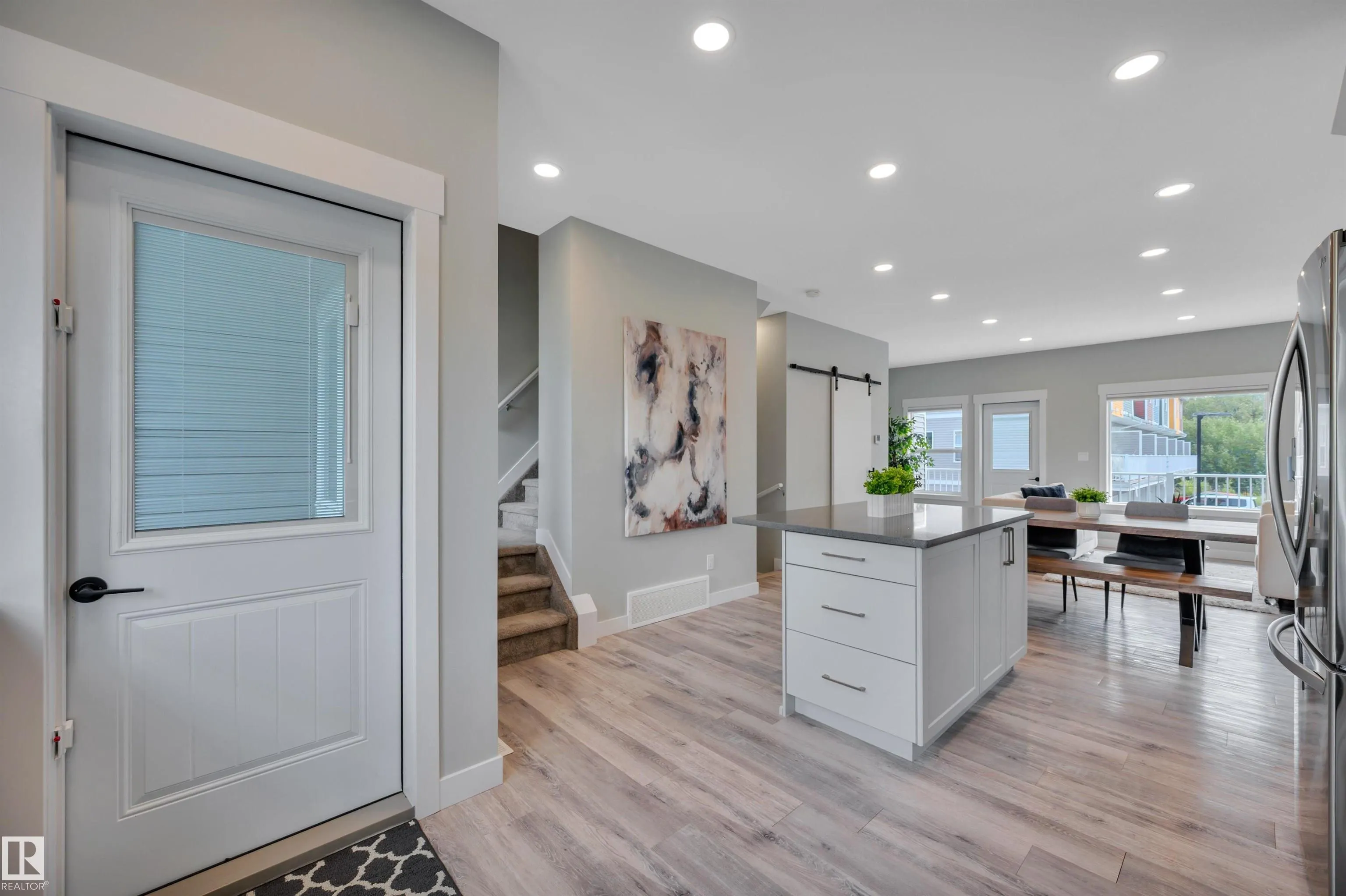 150 EVERITT DR