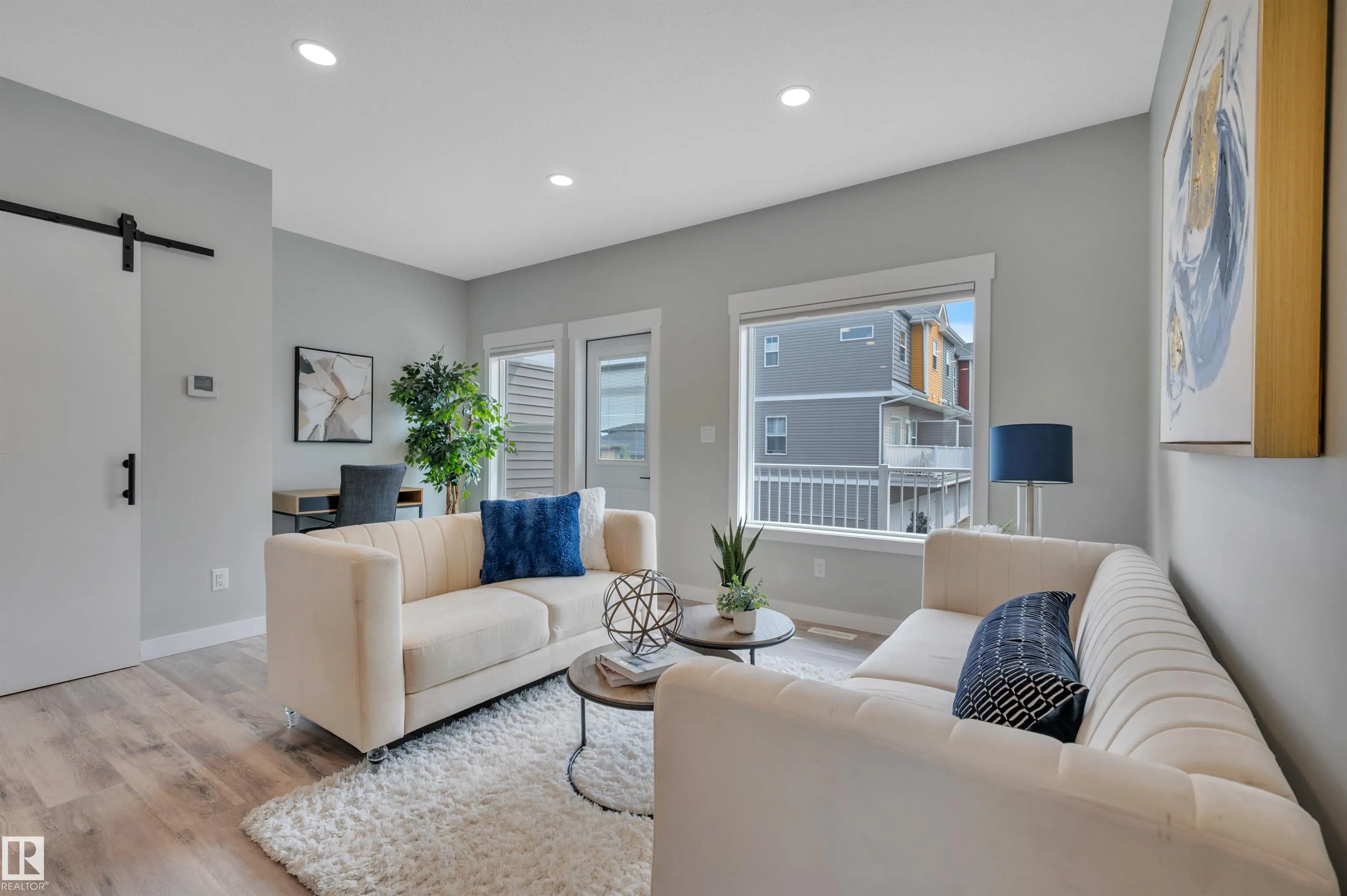 150 EVERITT DR