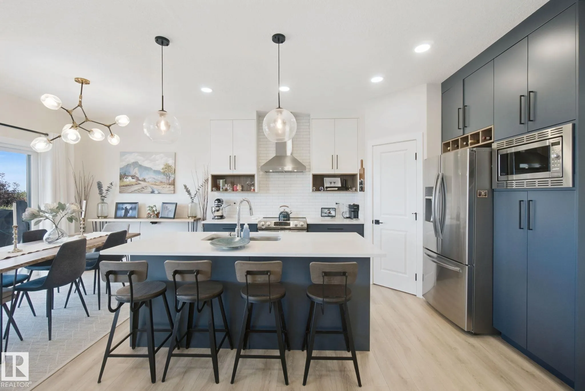 608 BOULDER Wynd