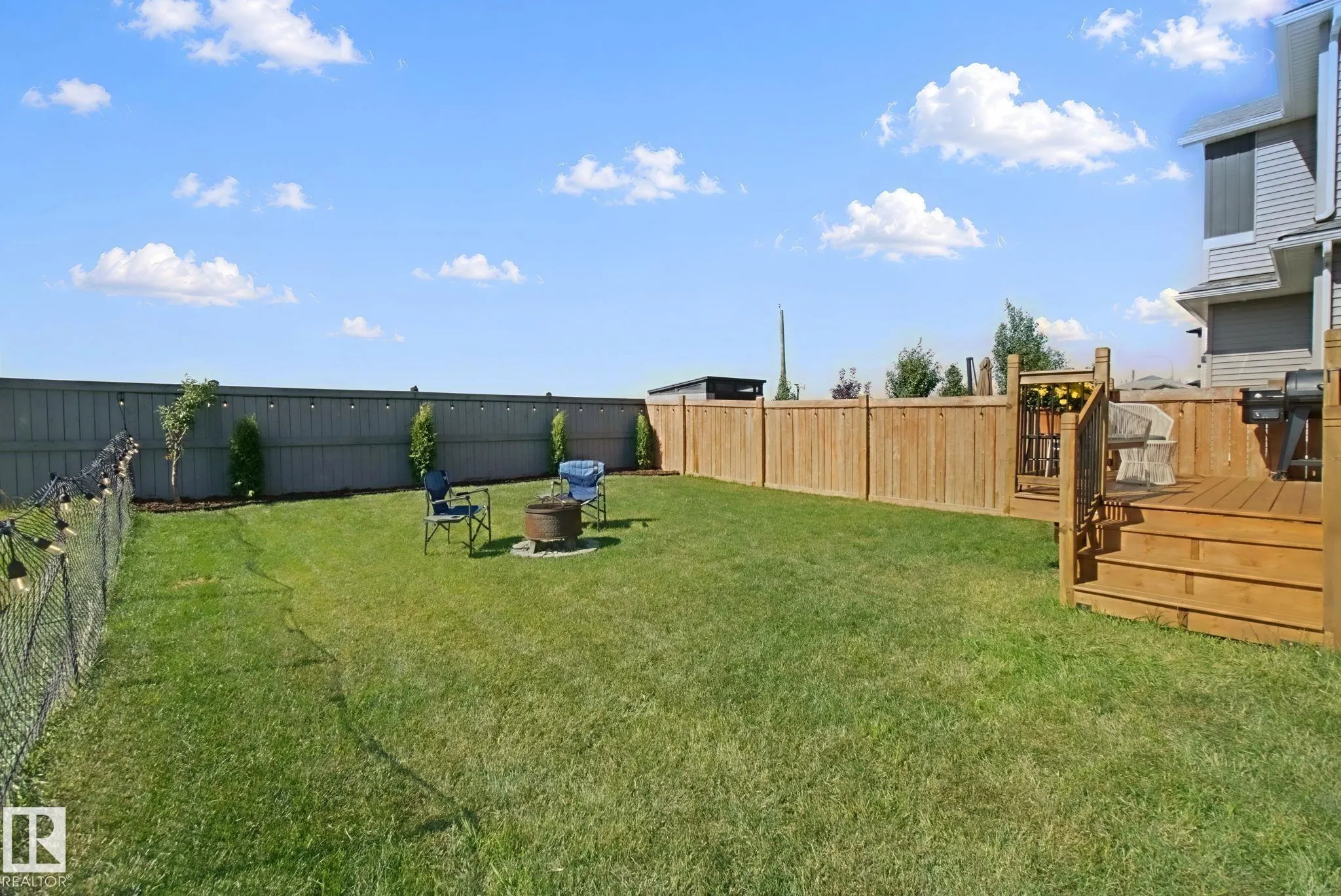 608 BOULDER Wynd