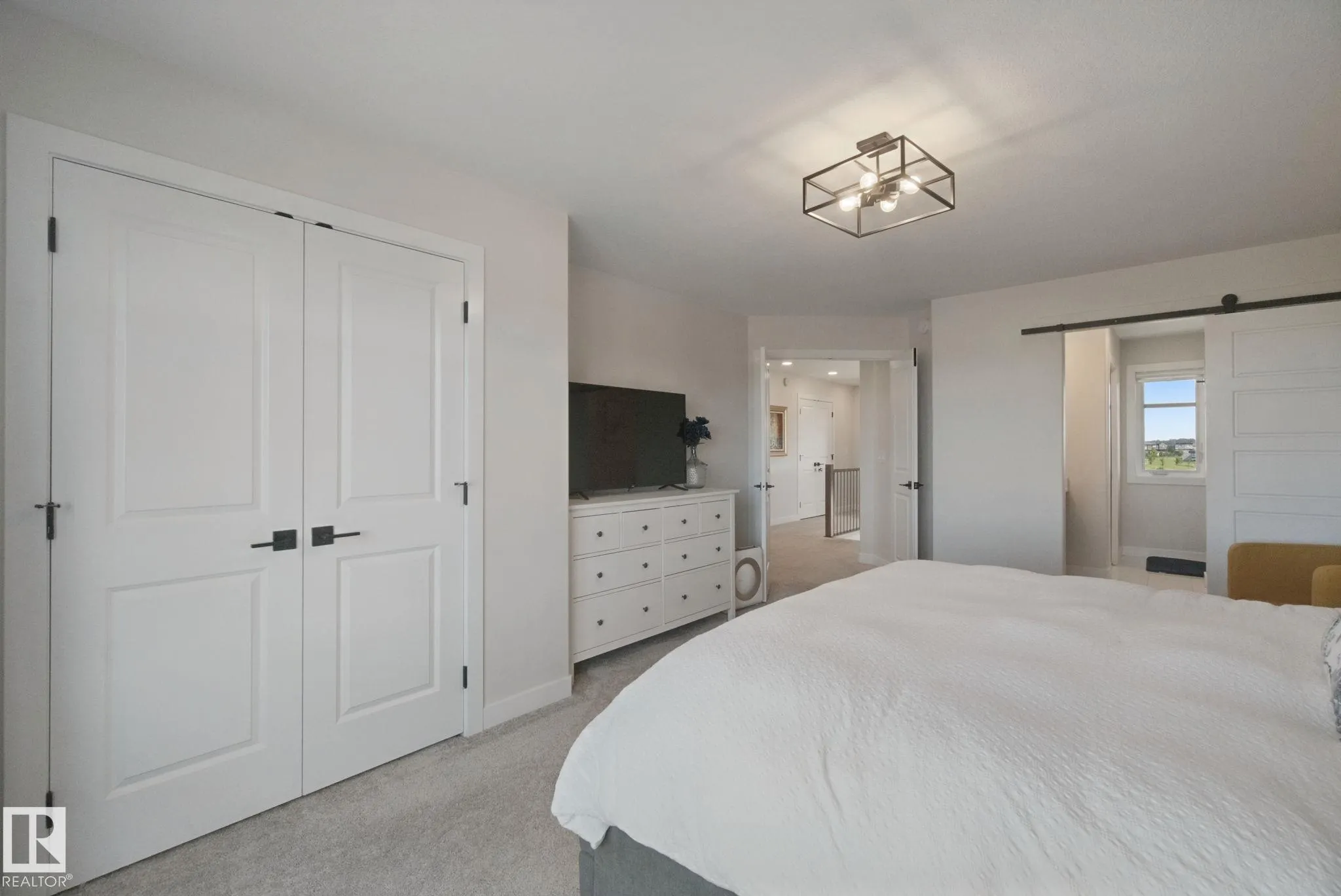 608 BOULDER Wynd