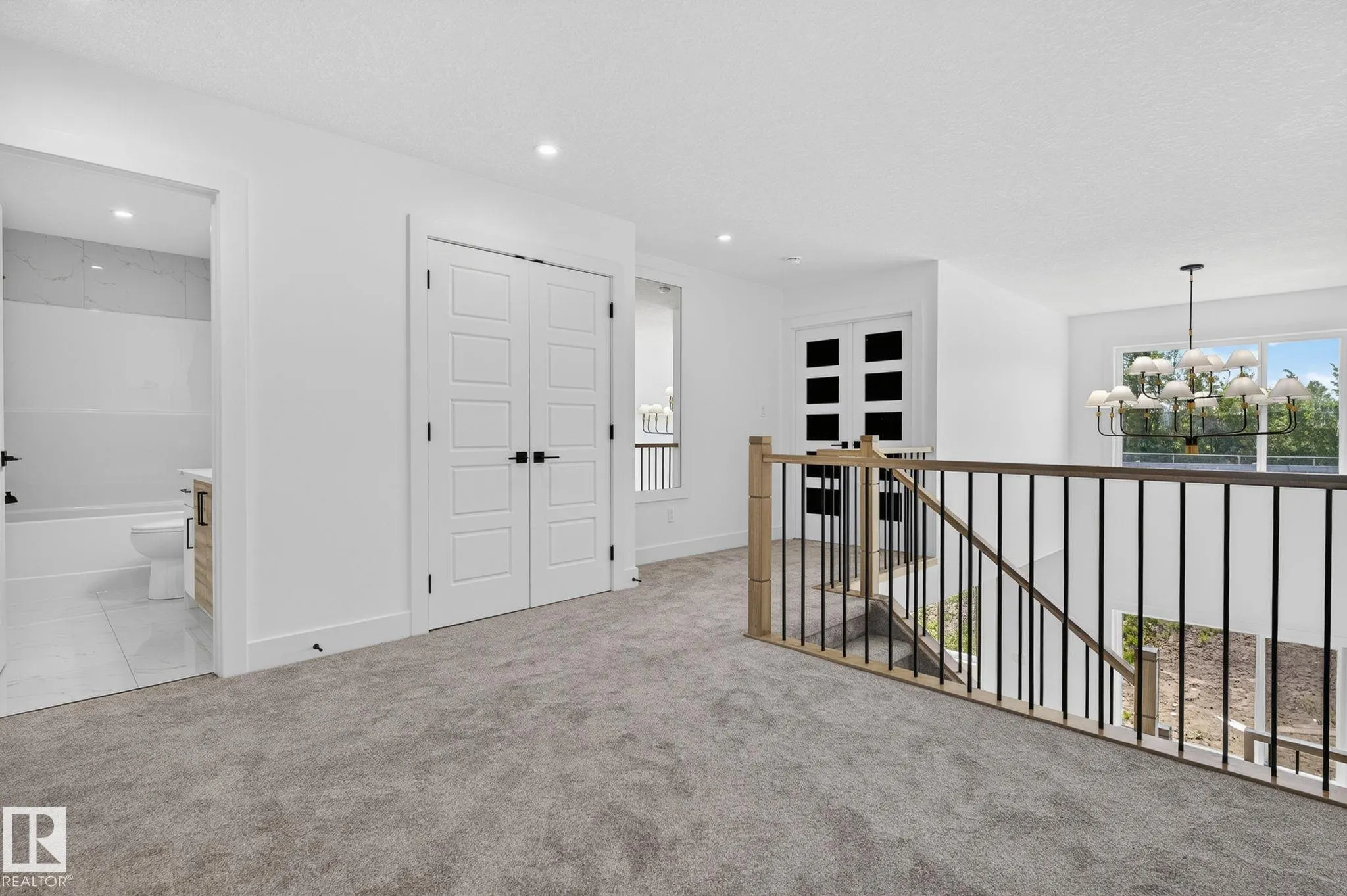 63 SILVERSTONE Drive
