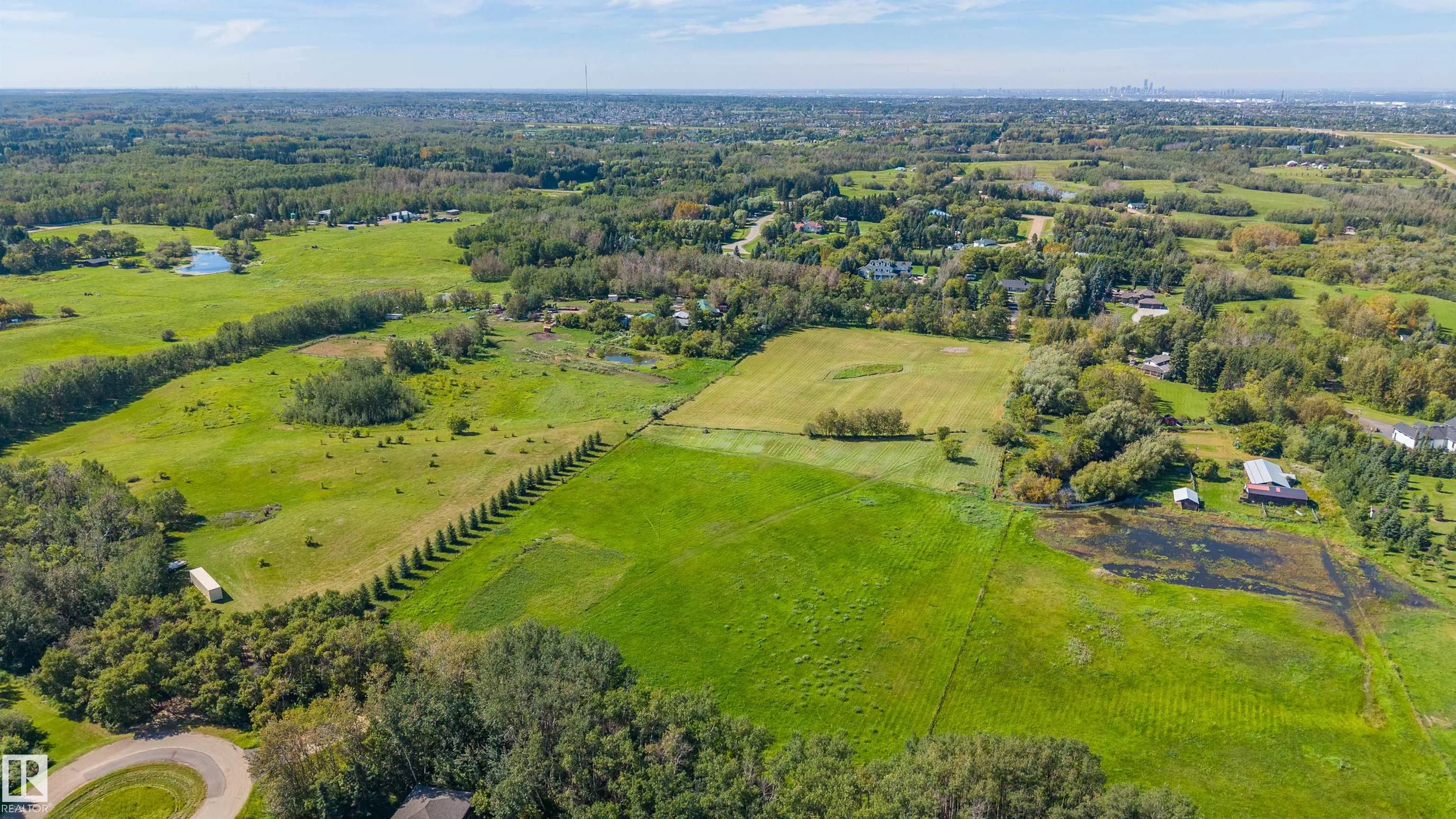 3 22459 Township Road 530