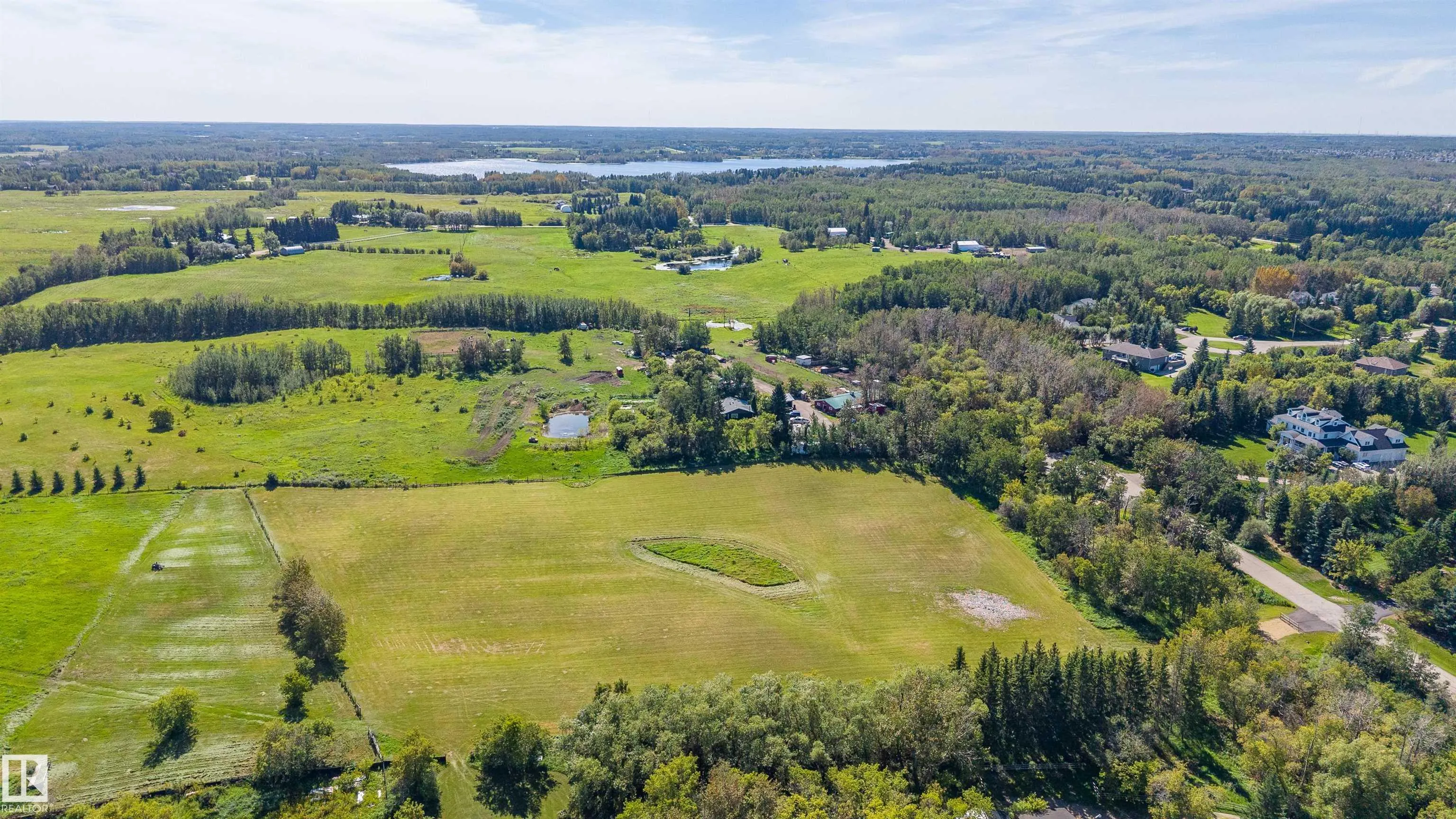 3 22459 Township Road 530