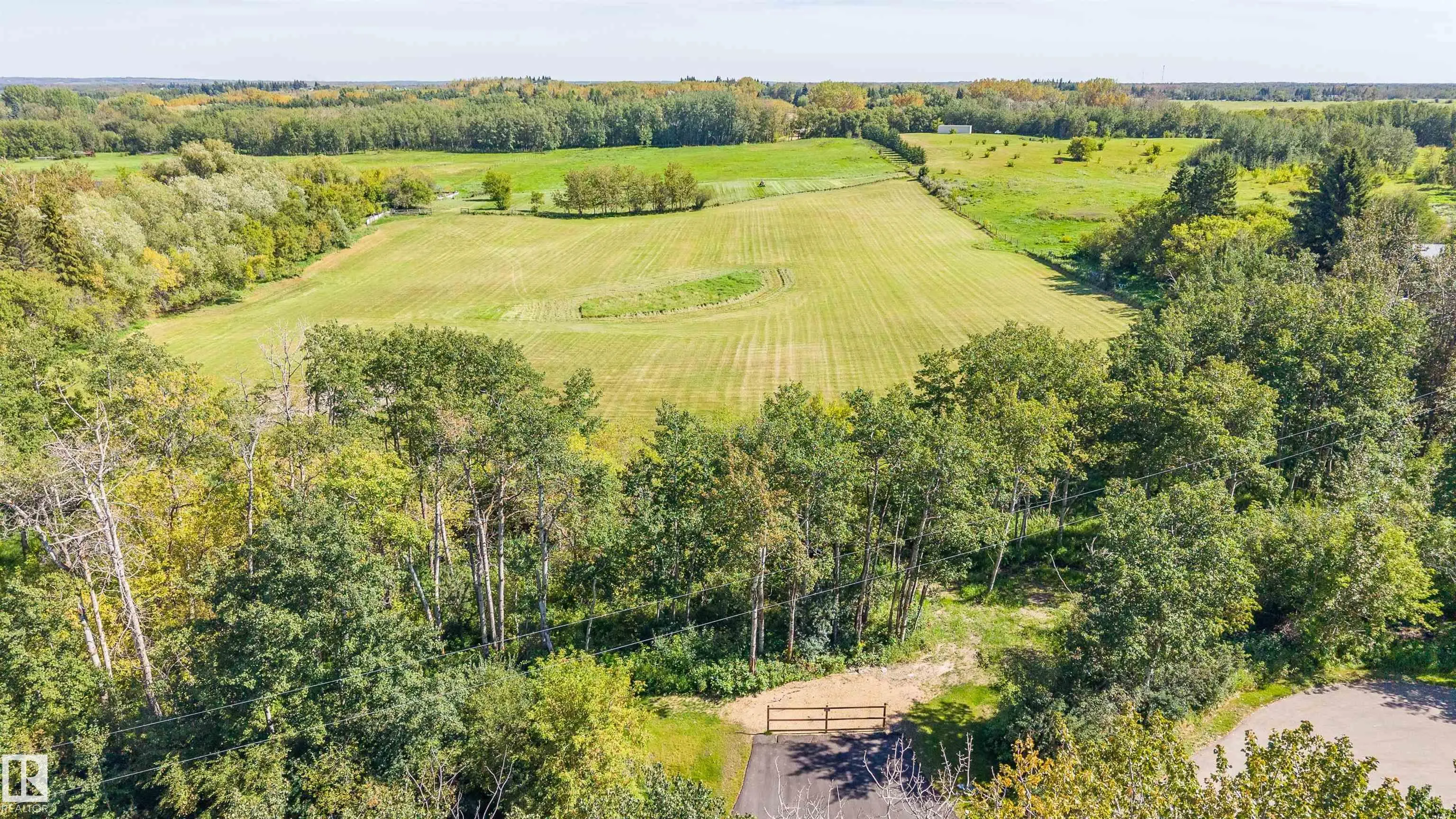 3 22459 Township Road 530
