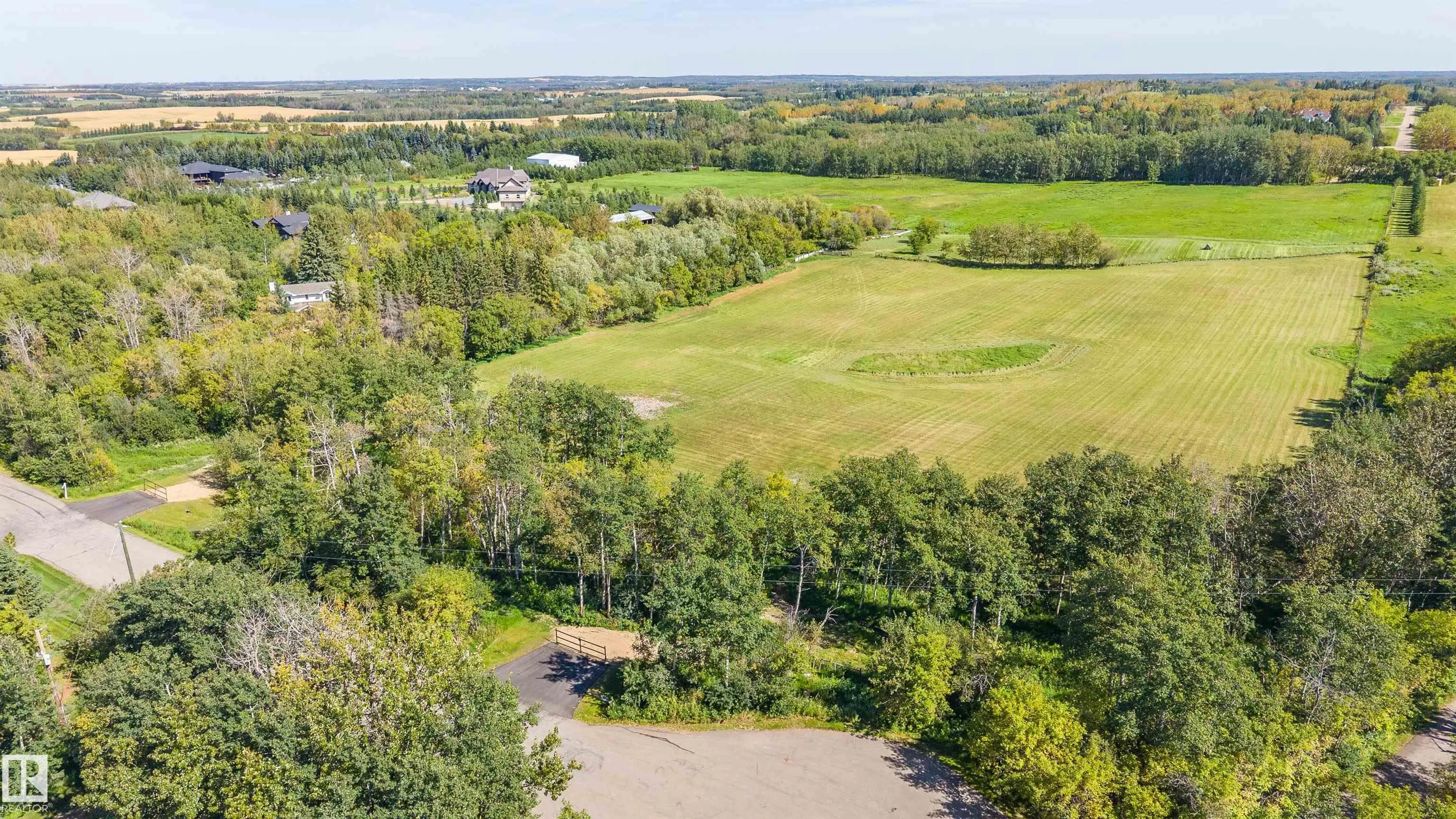 3 22459 Township Road 530