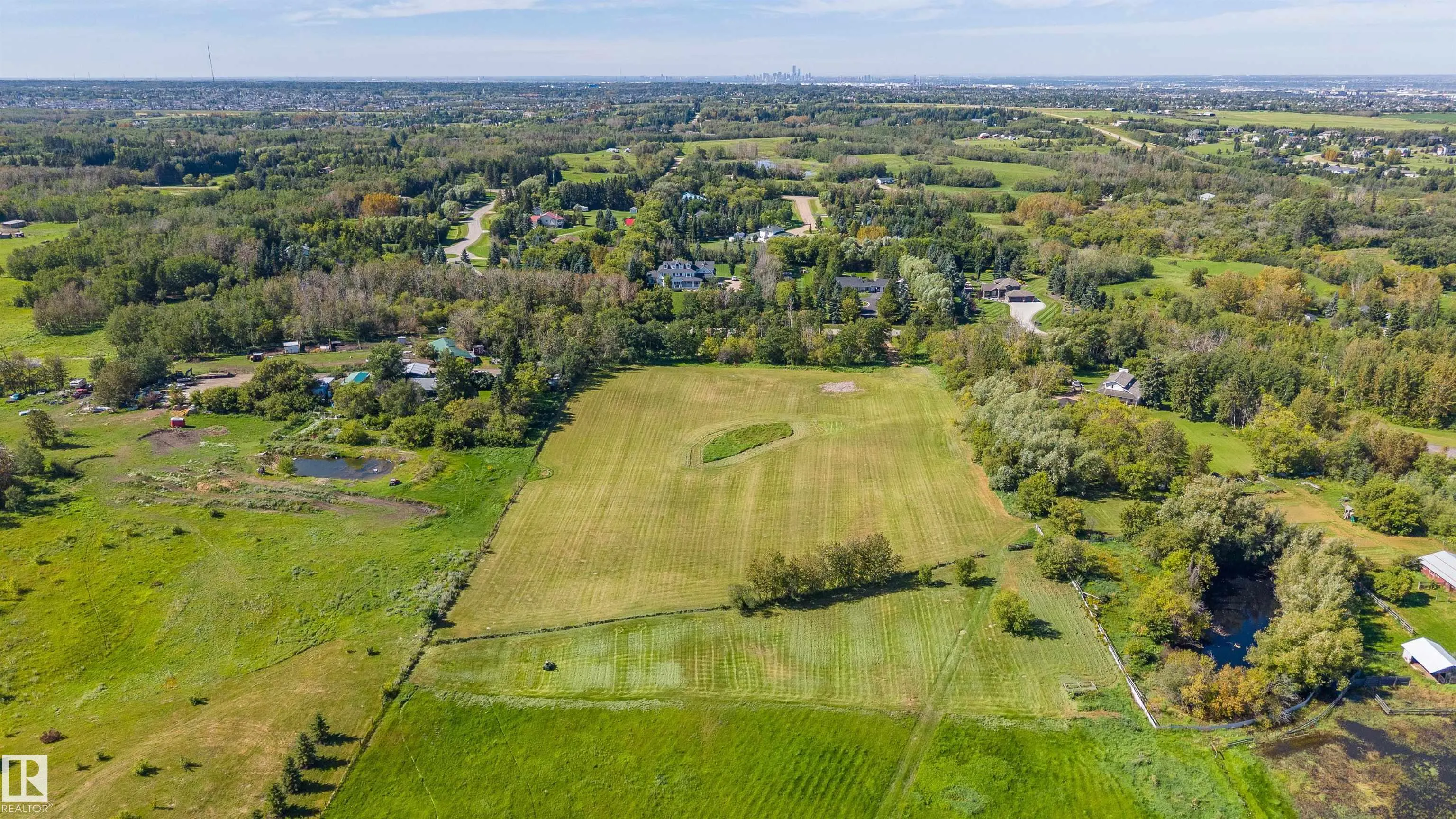 3 22459 Township Road 530