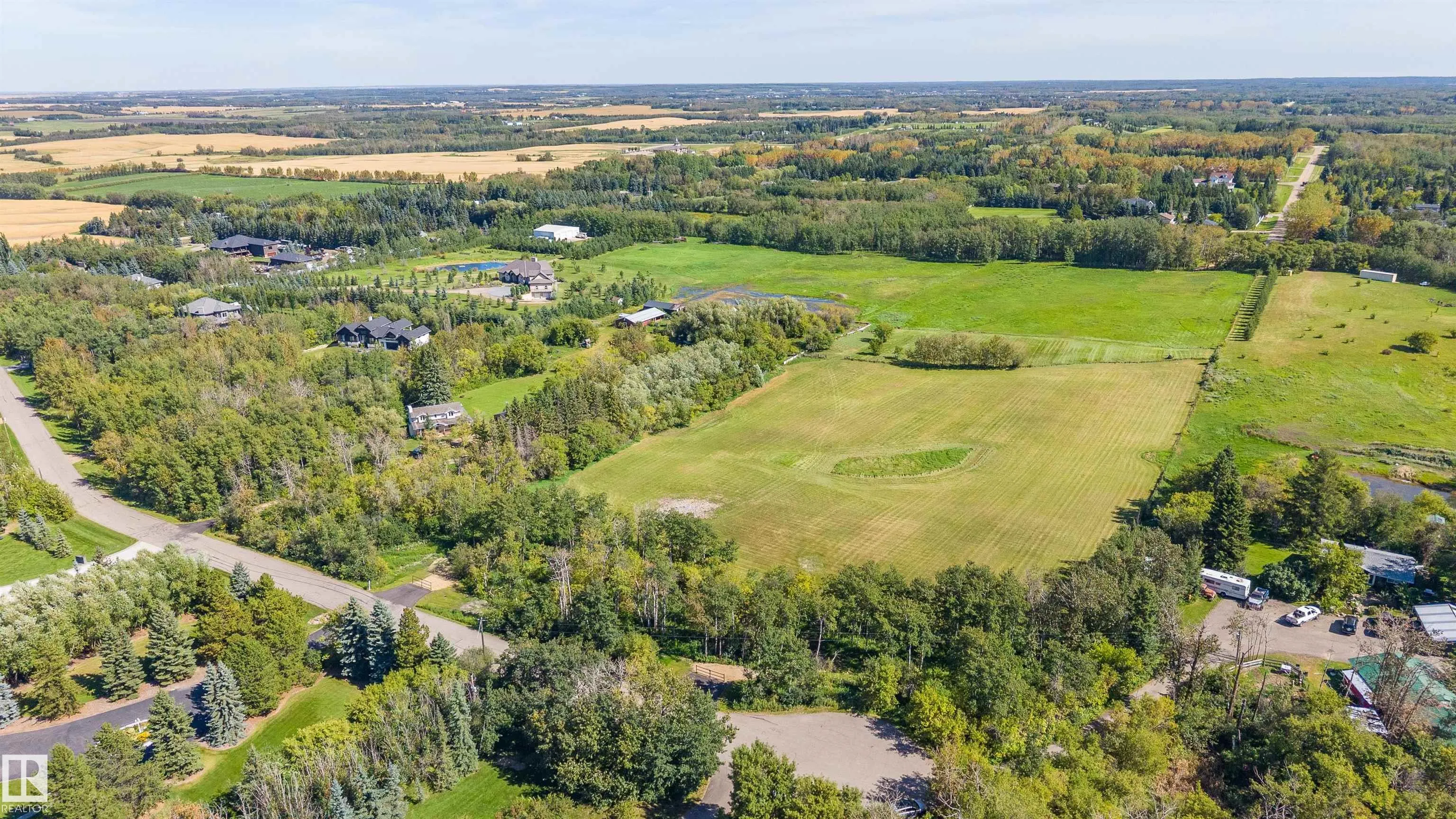 3 22459 Township Road 530