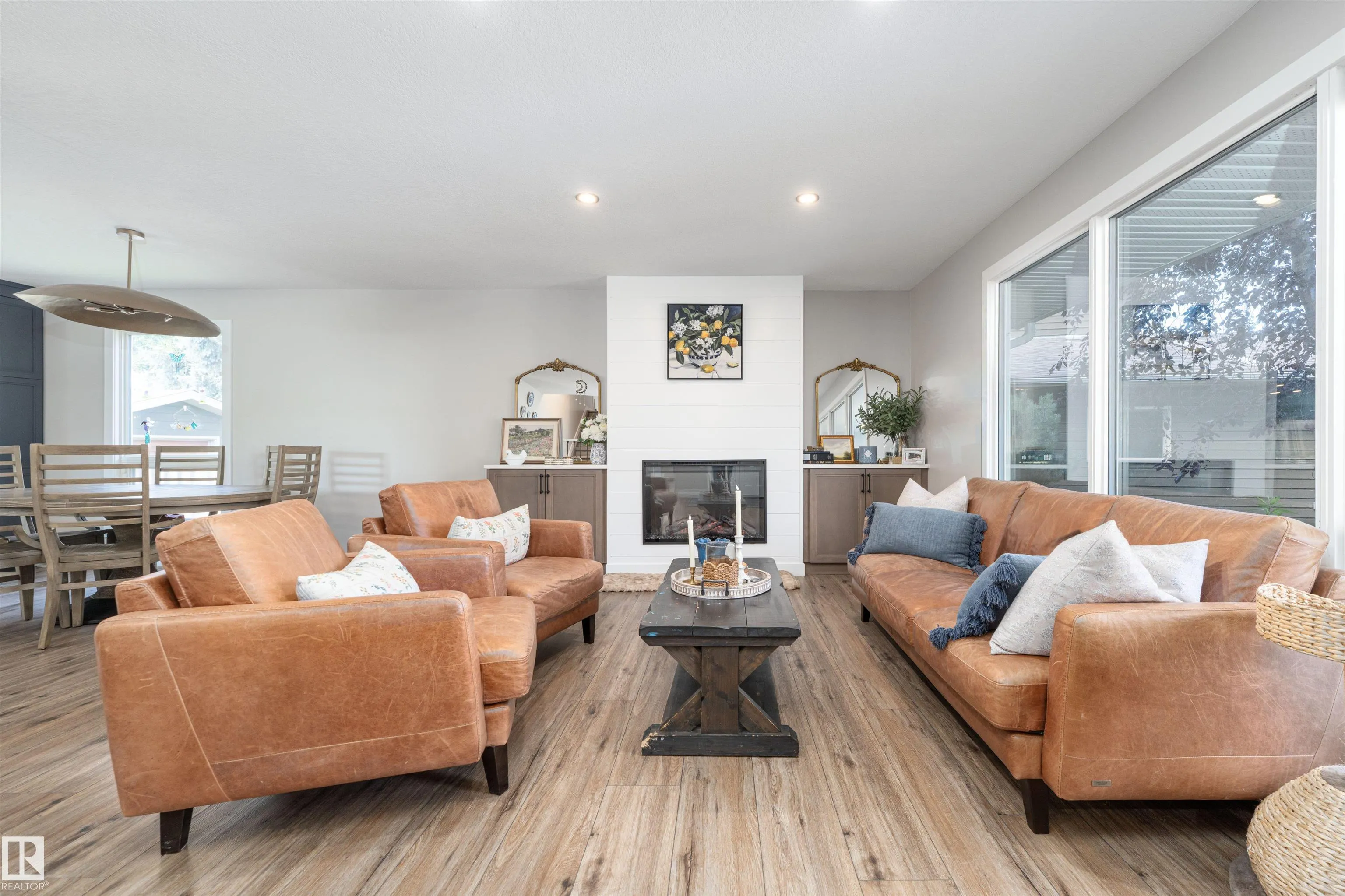 79 WOODSTOCK Drive