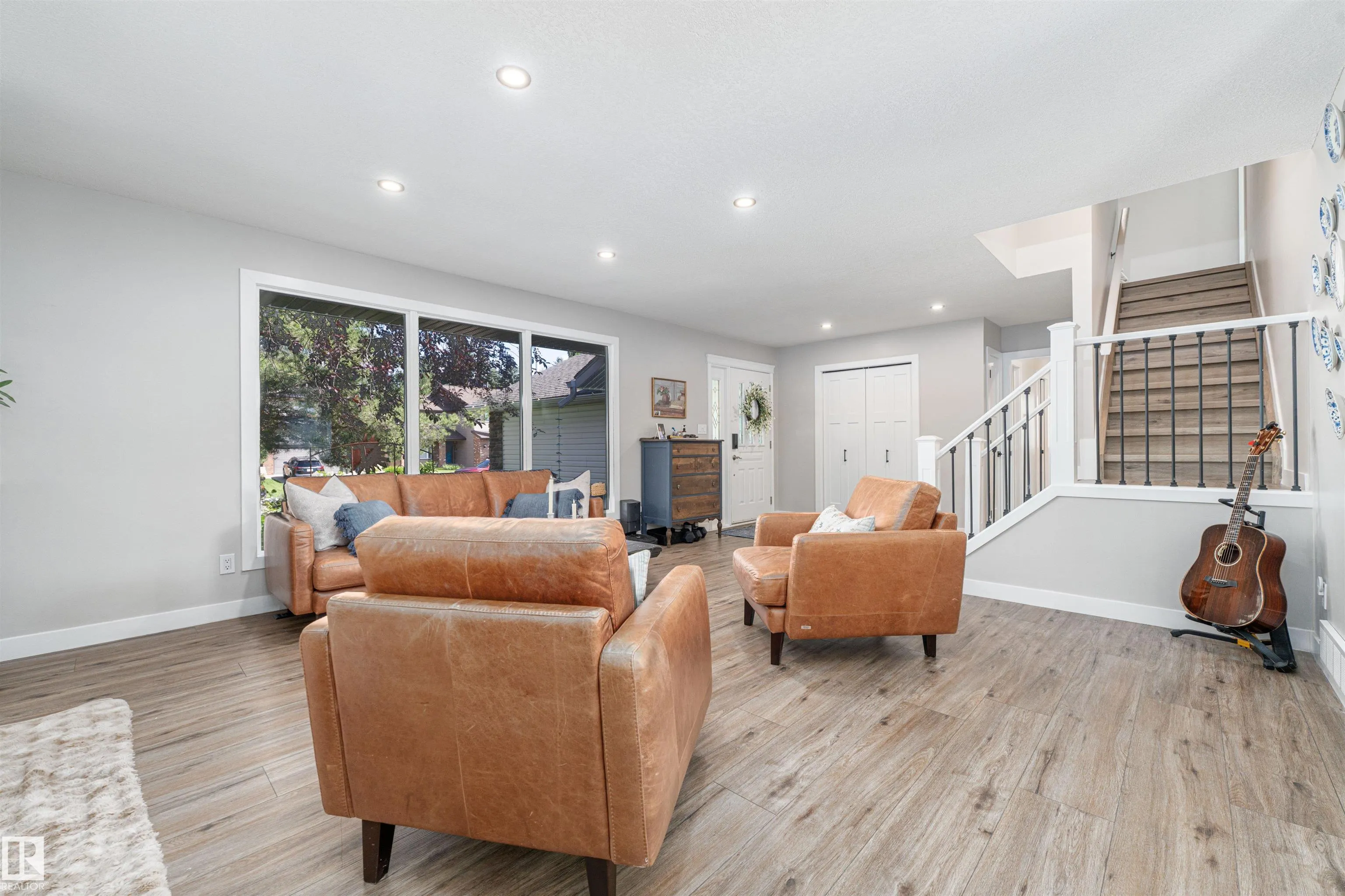 79 WOODSTOCK Drive
