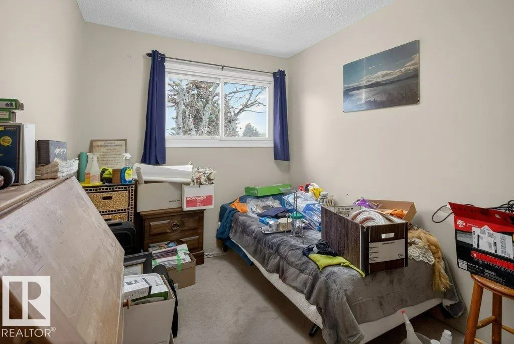73 STARLING Drive