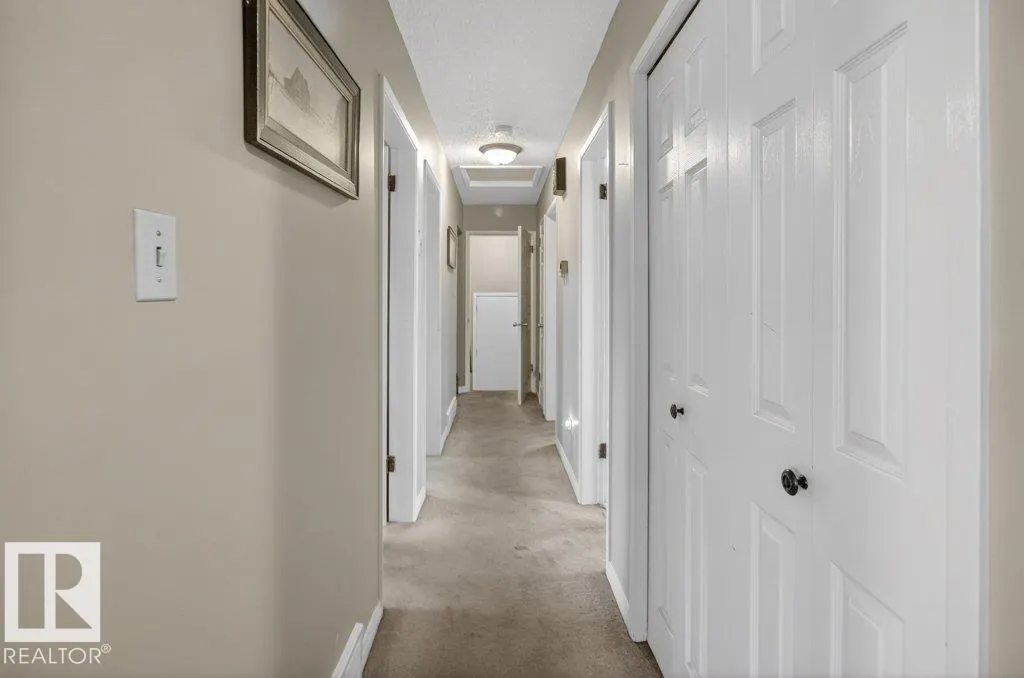 73 STARLING Drive