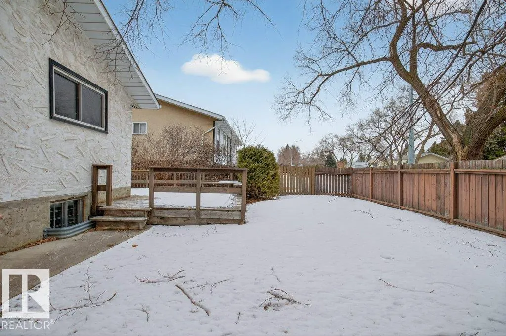 73 STARLING Drive