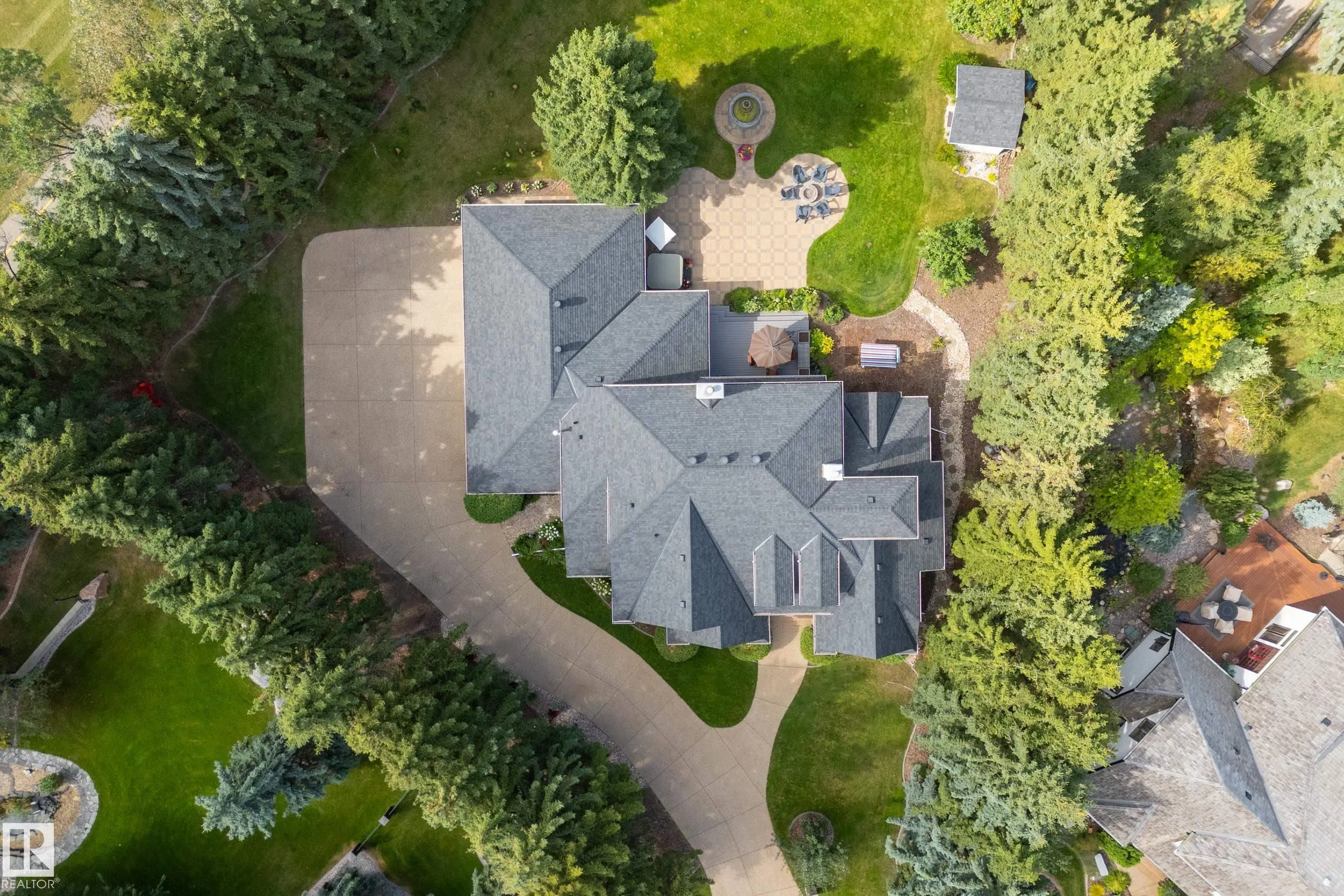 201 ESTATE Drive