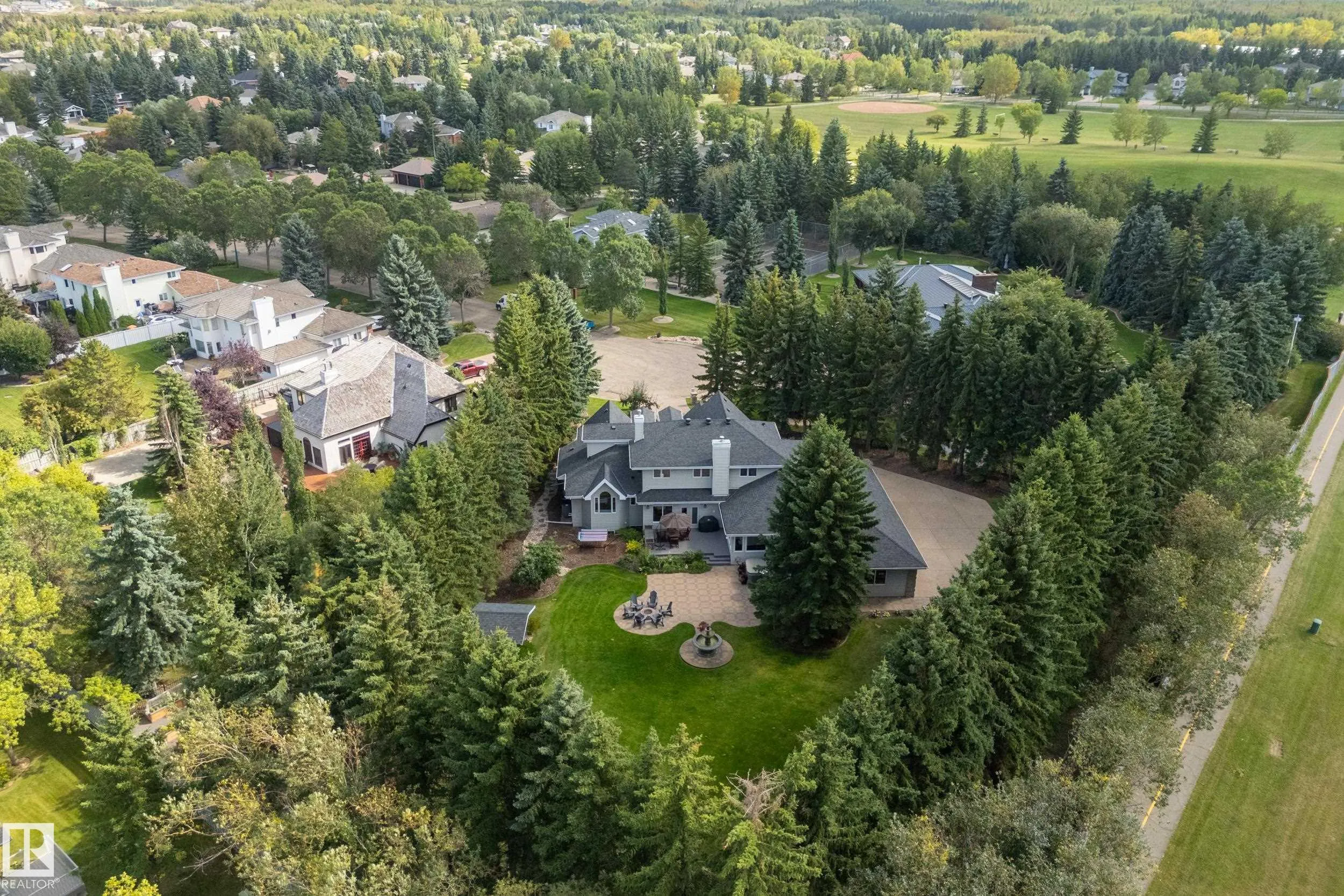 201 ESTATE Drive