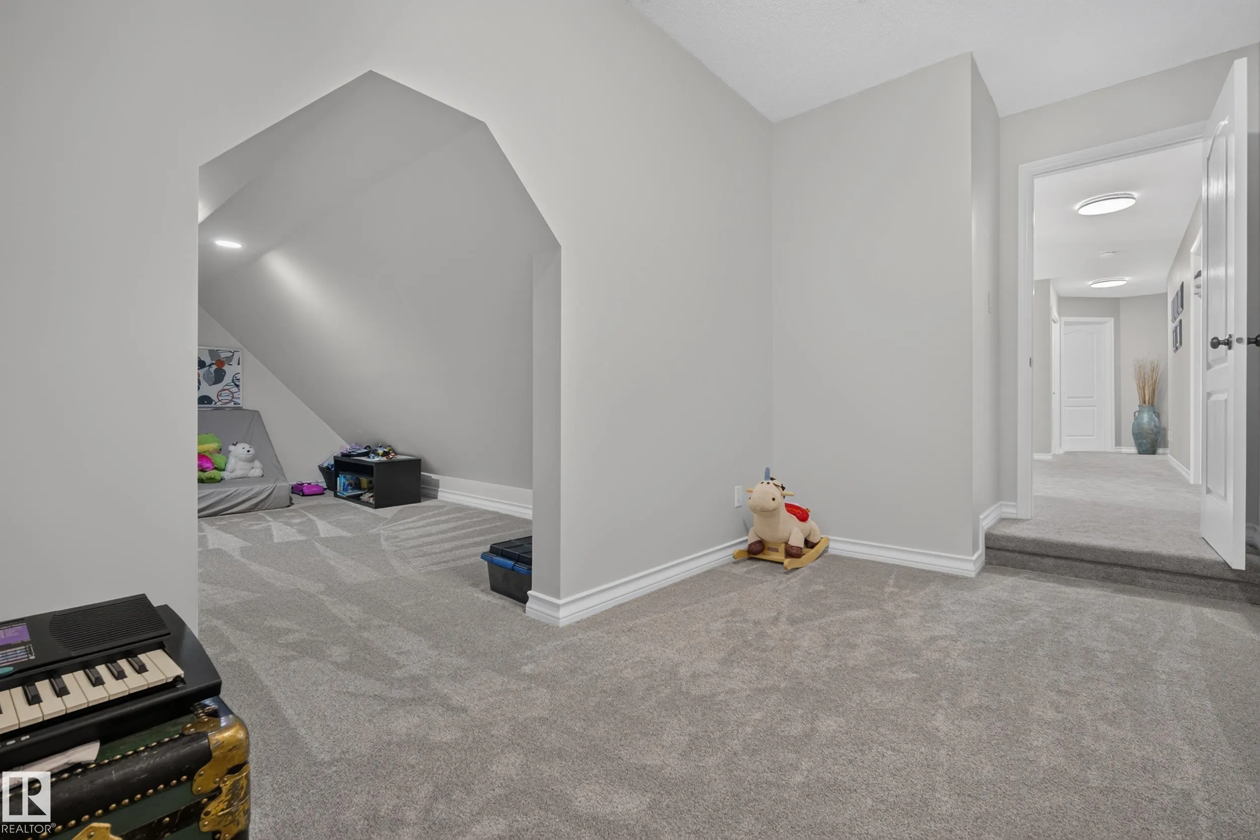 201 ESTATE Drive