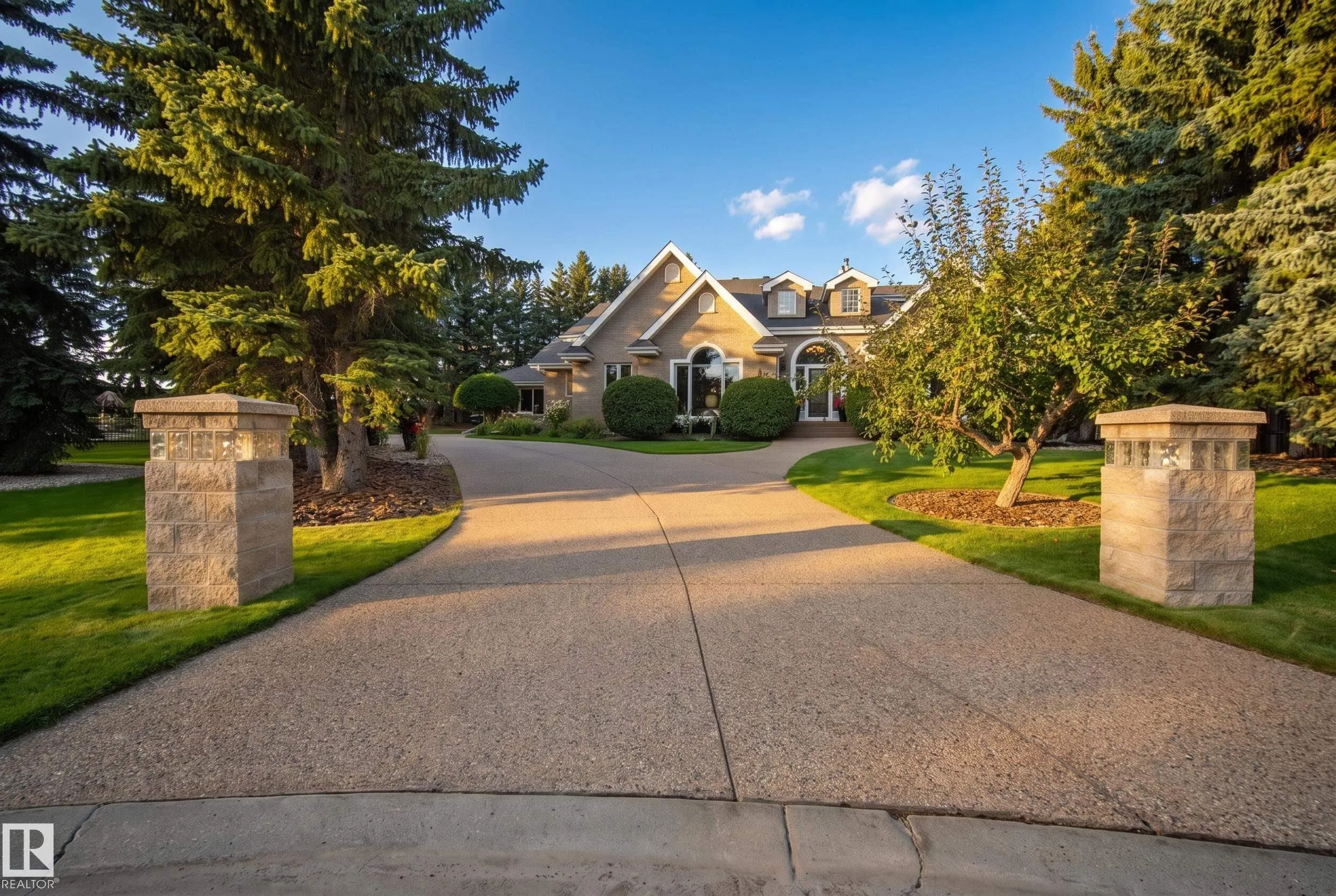 201 ESTATE Drive