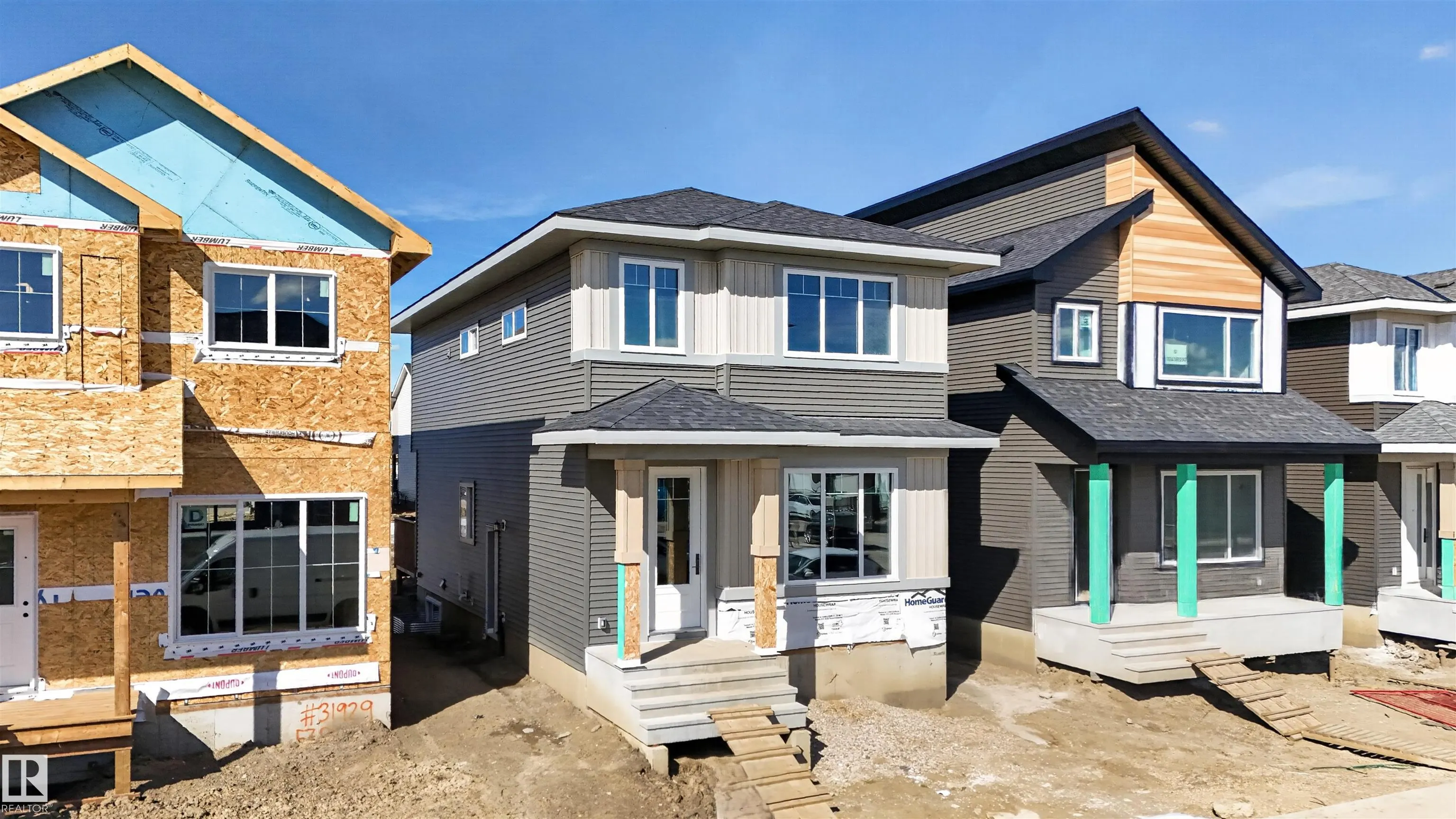 55 ROSA Crescent