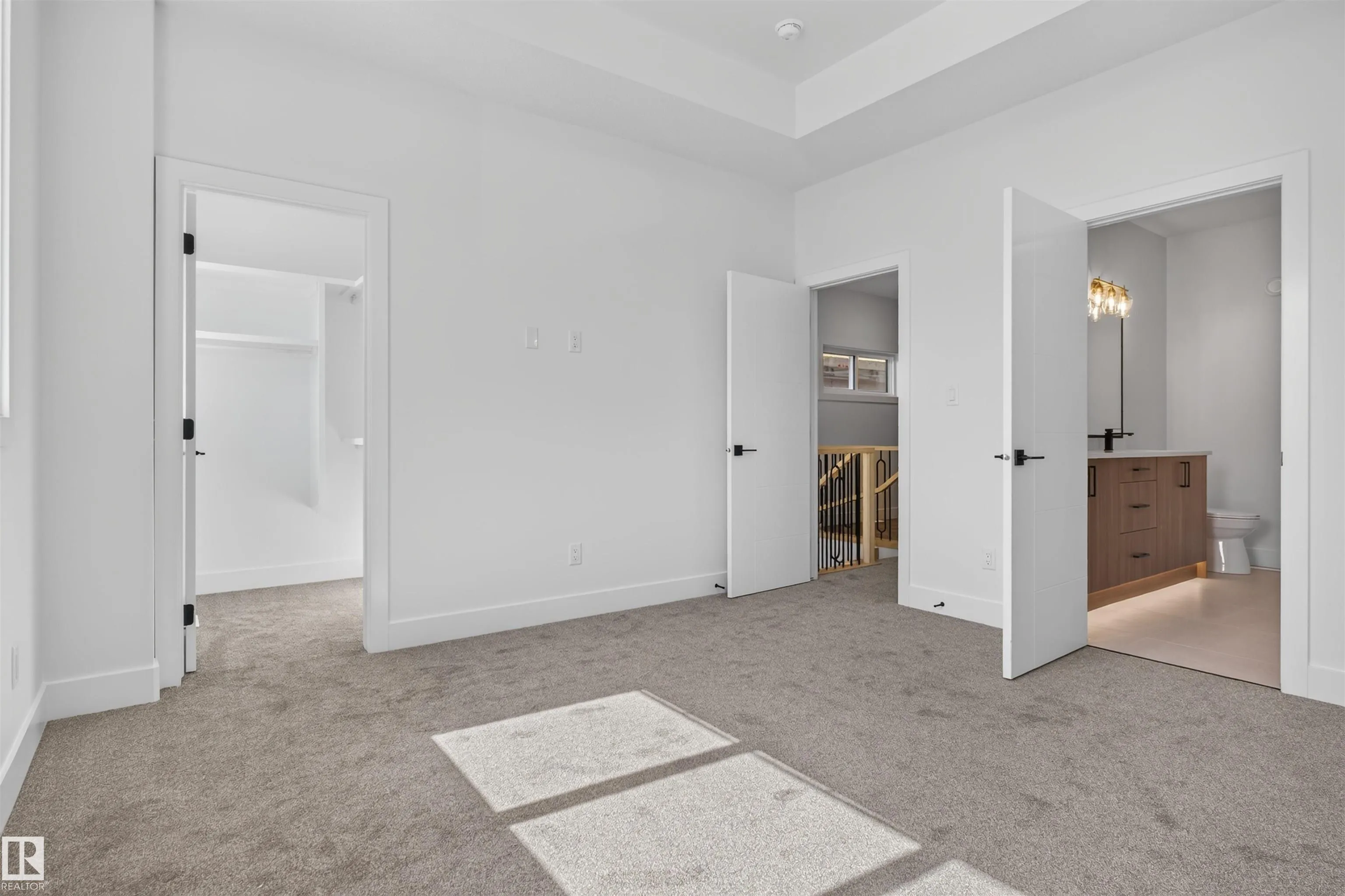 55 ROSA Crescent