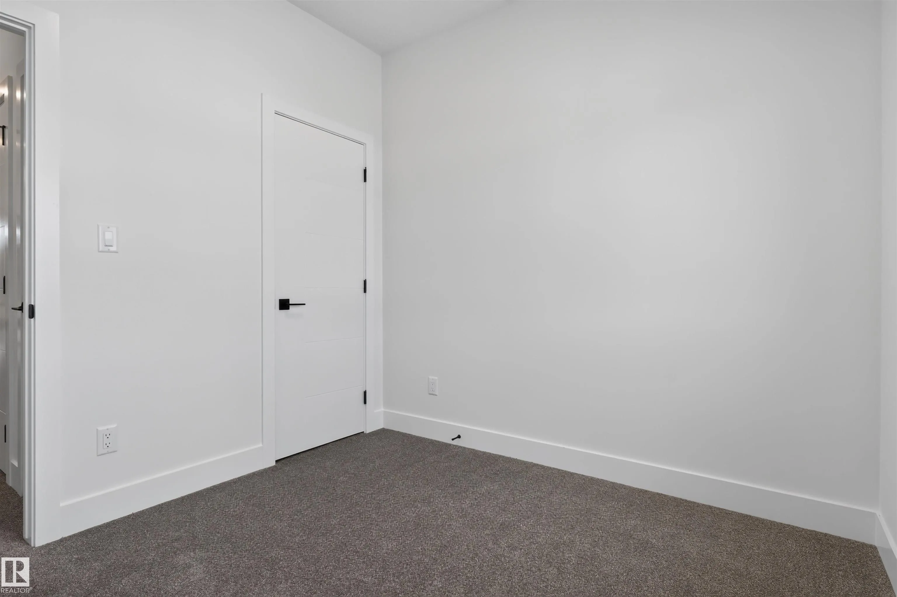 55 ROSA Crescent