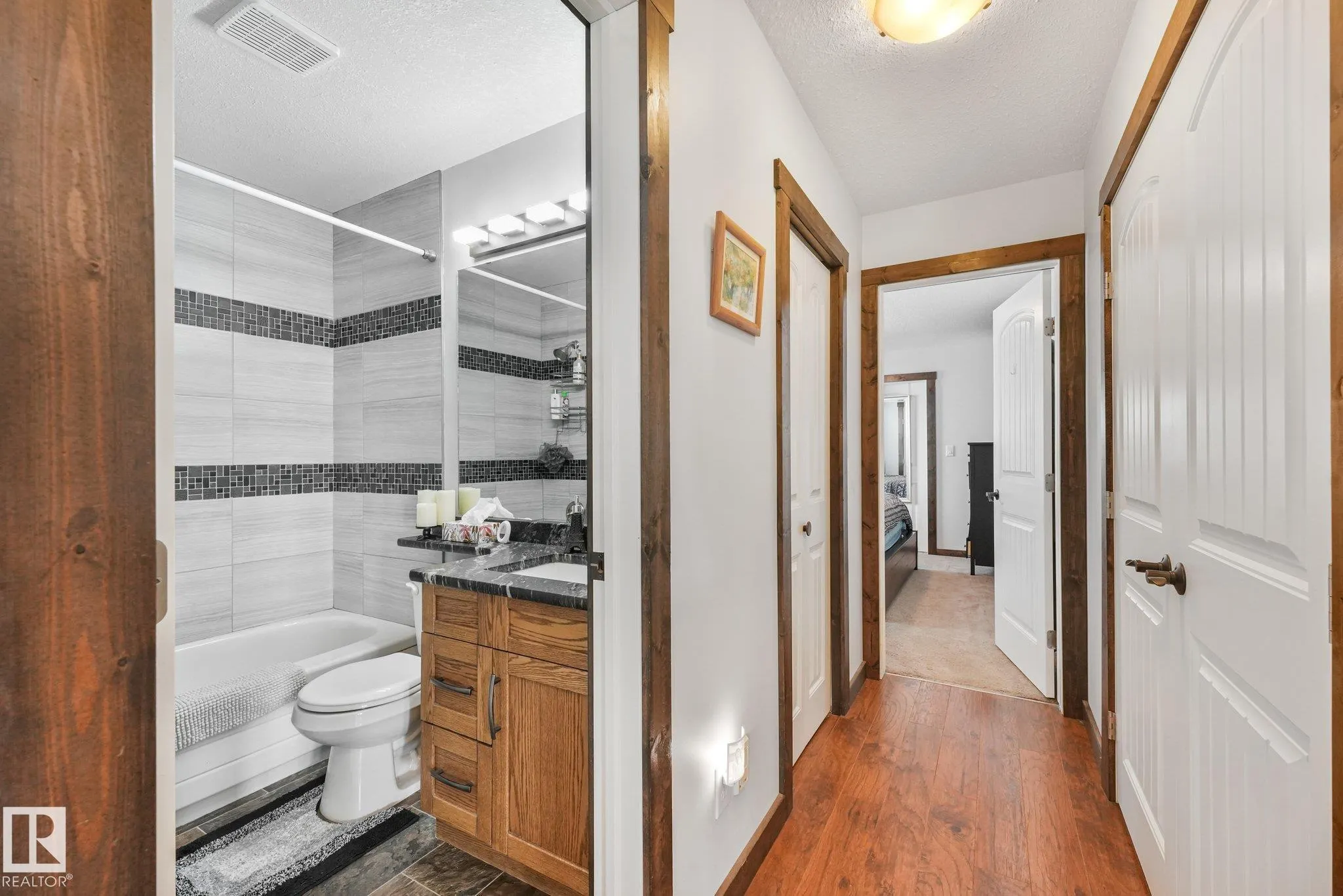 1 MULLEN Court