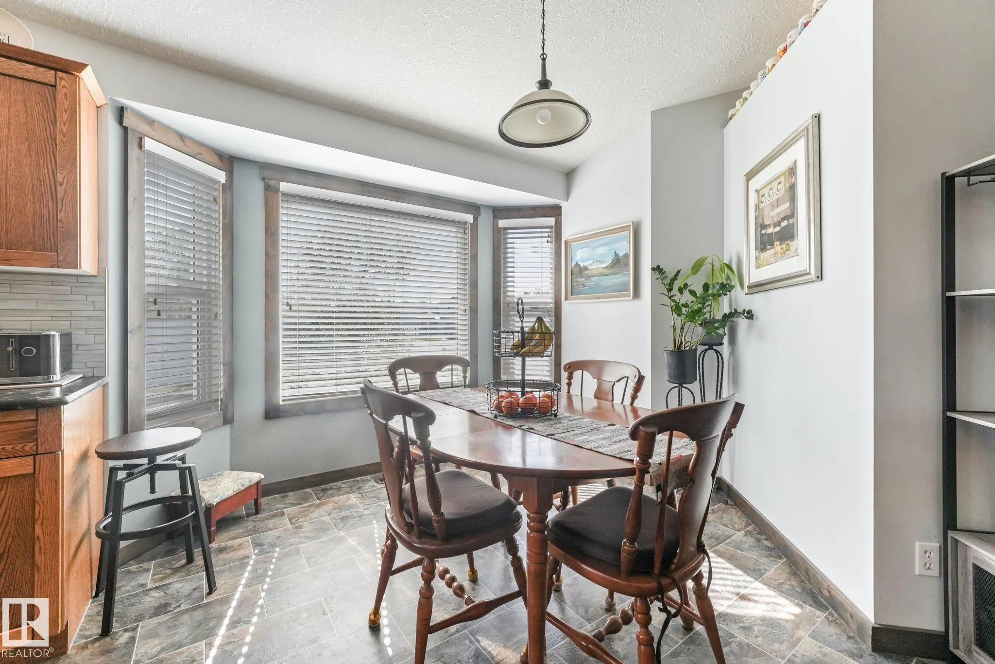 1 MULLEN Court