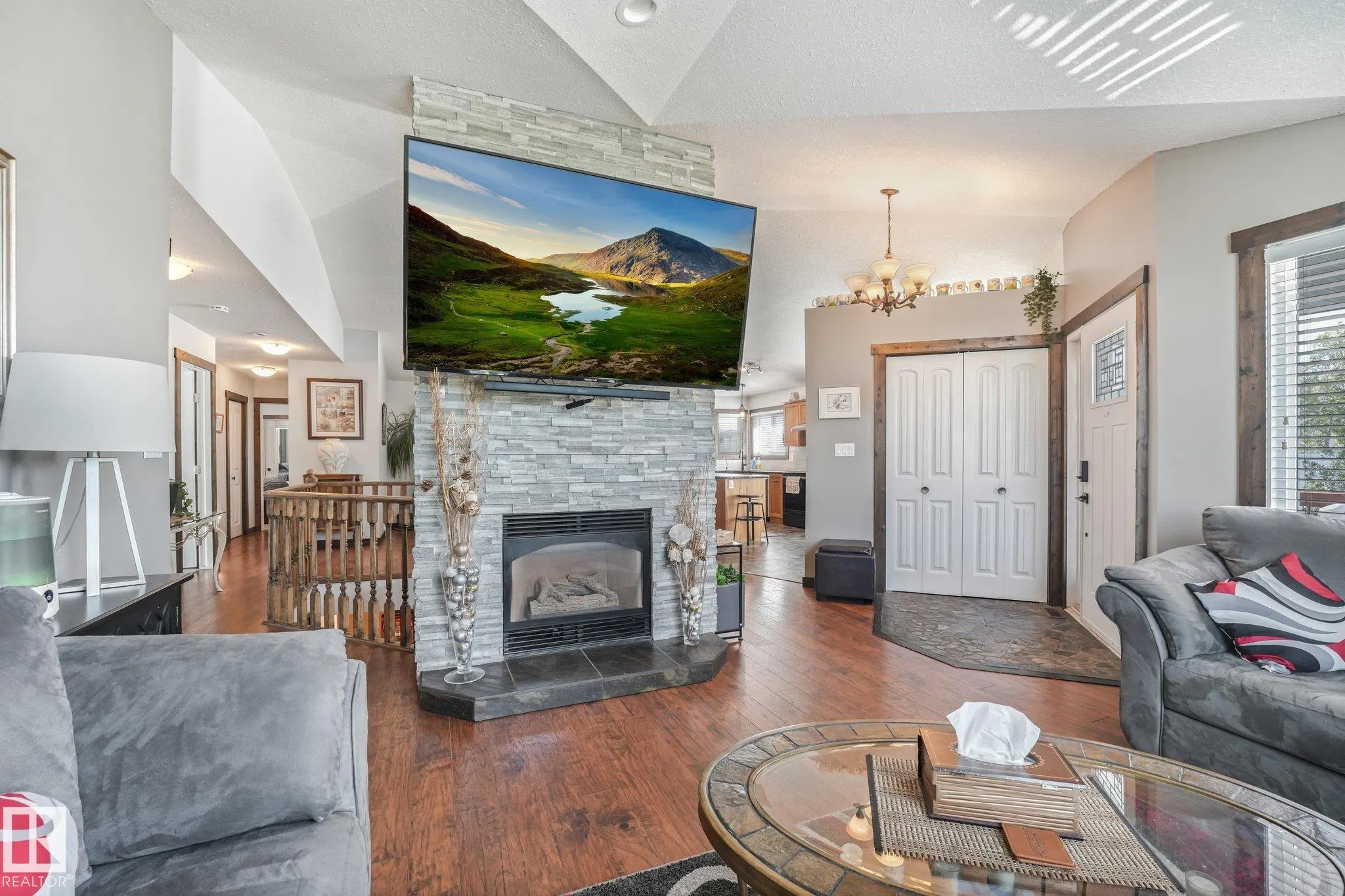 1 MULLEN Court