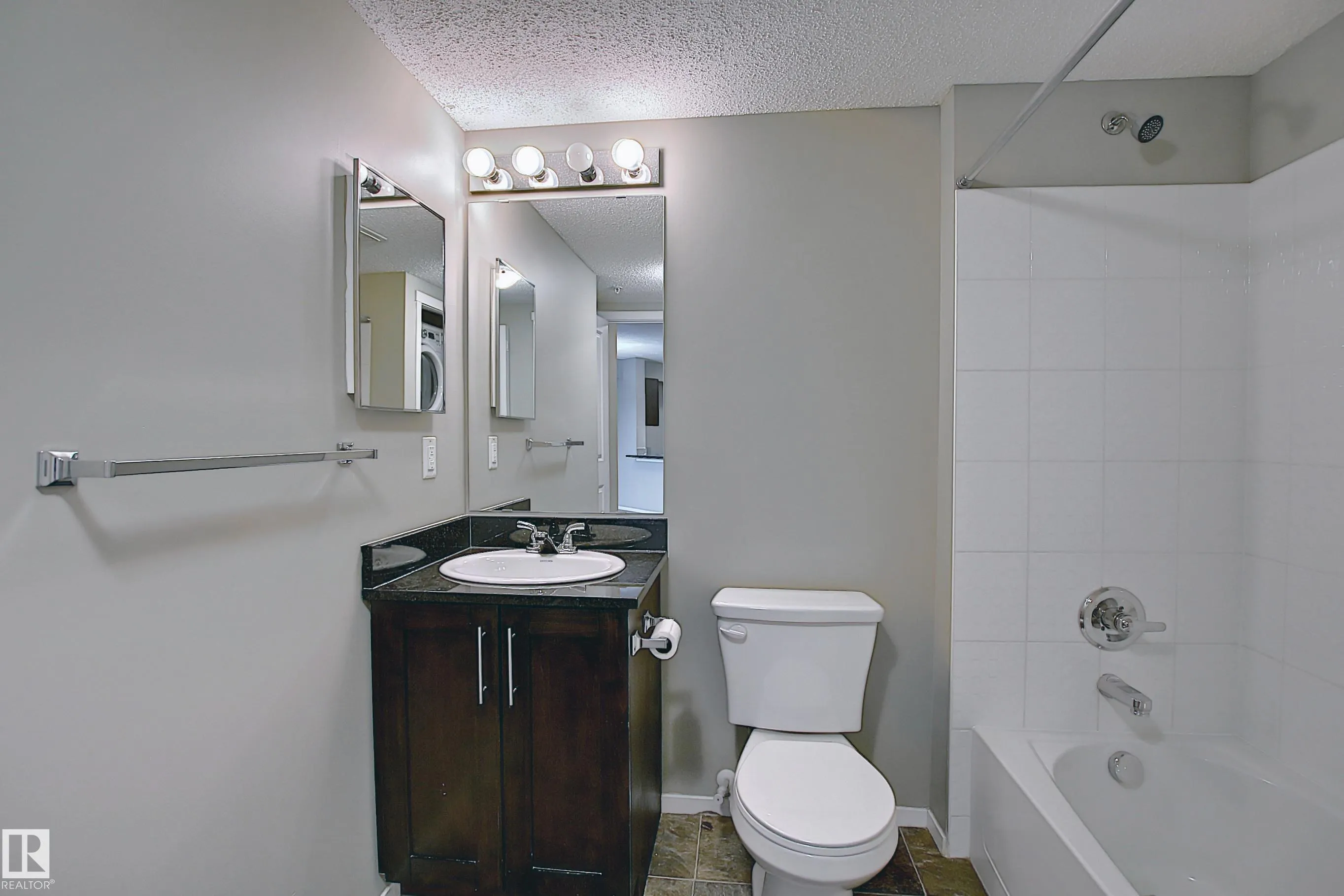 3207 JAMES MOWATT Trail