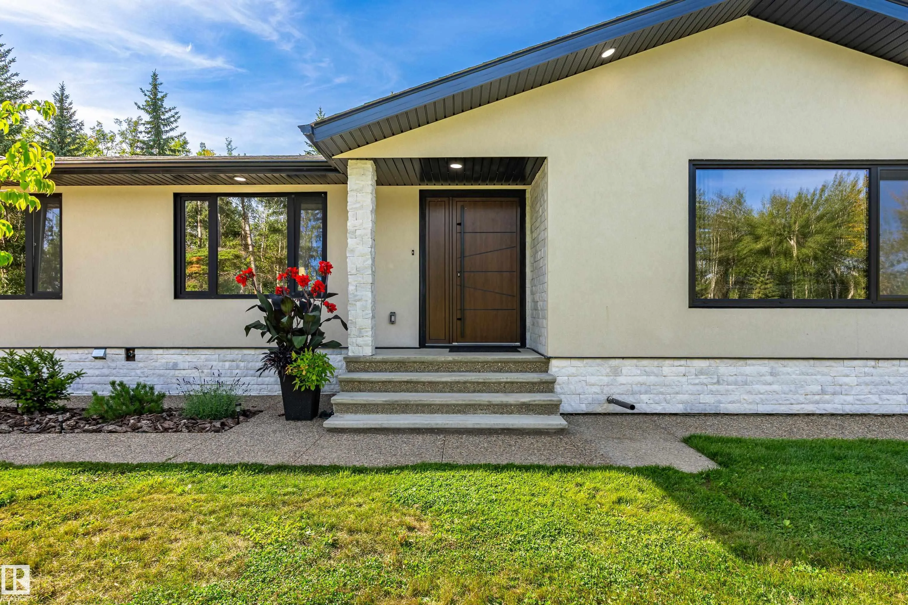 52145 RGE ROAD 225