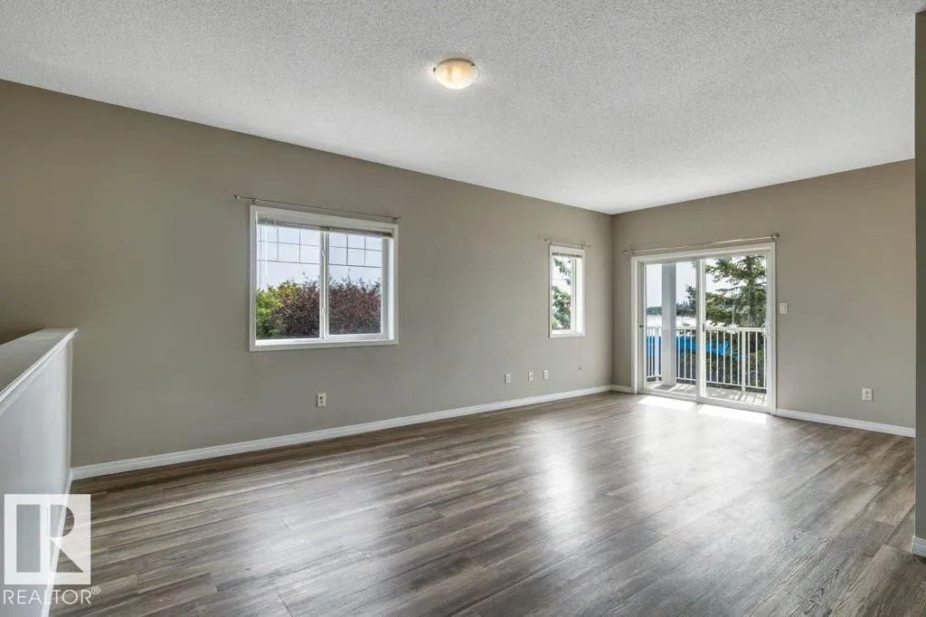79 Bellerose Drive