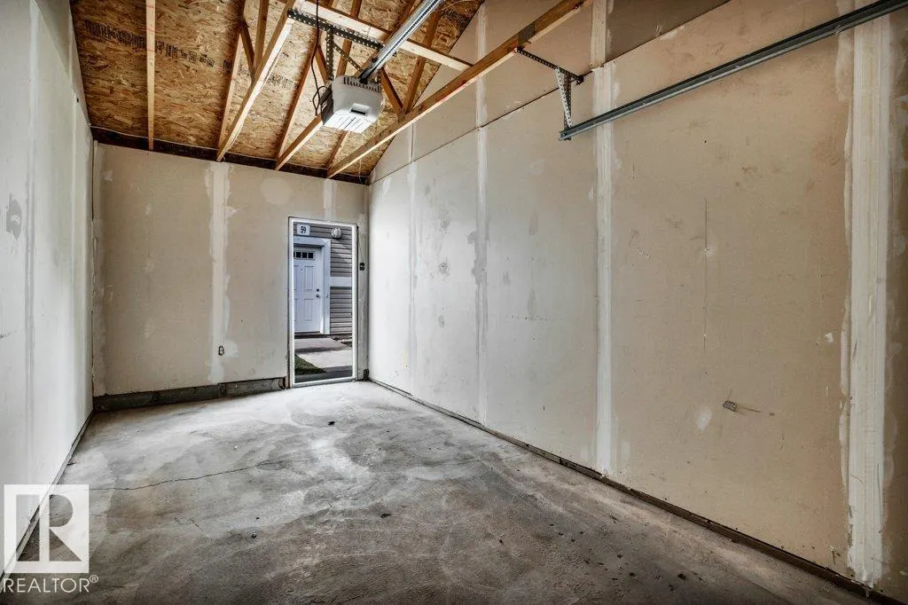 79 Bellerose Drive
