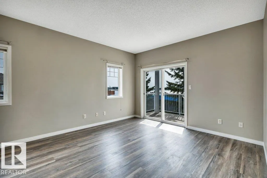 79 Bellerose Drive