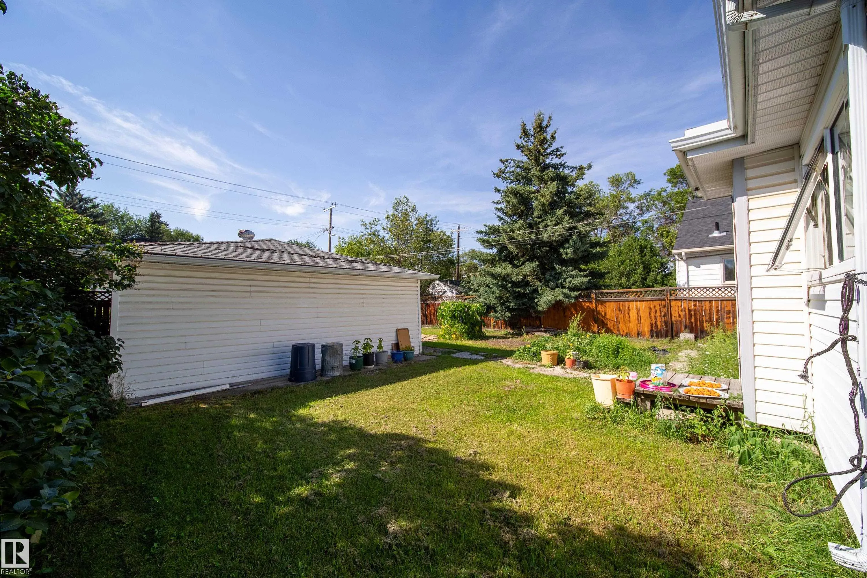10738 129 Street