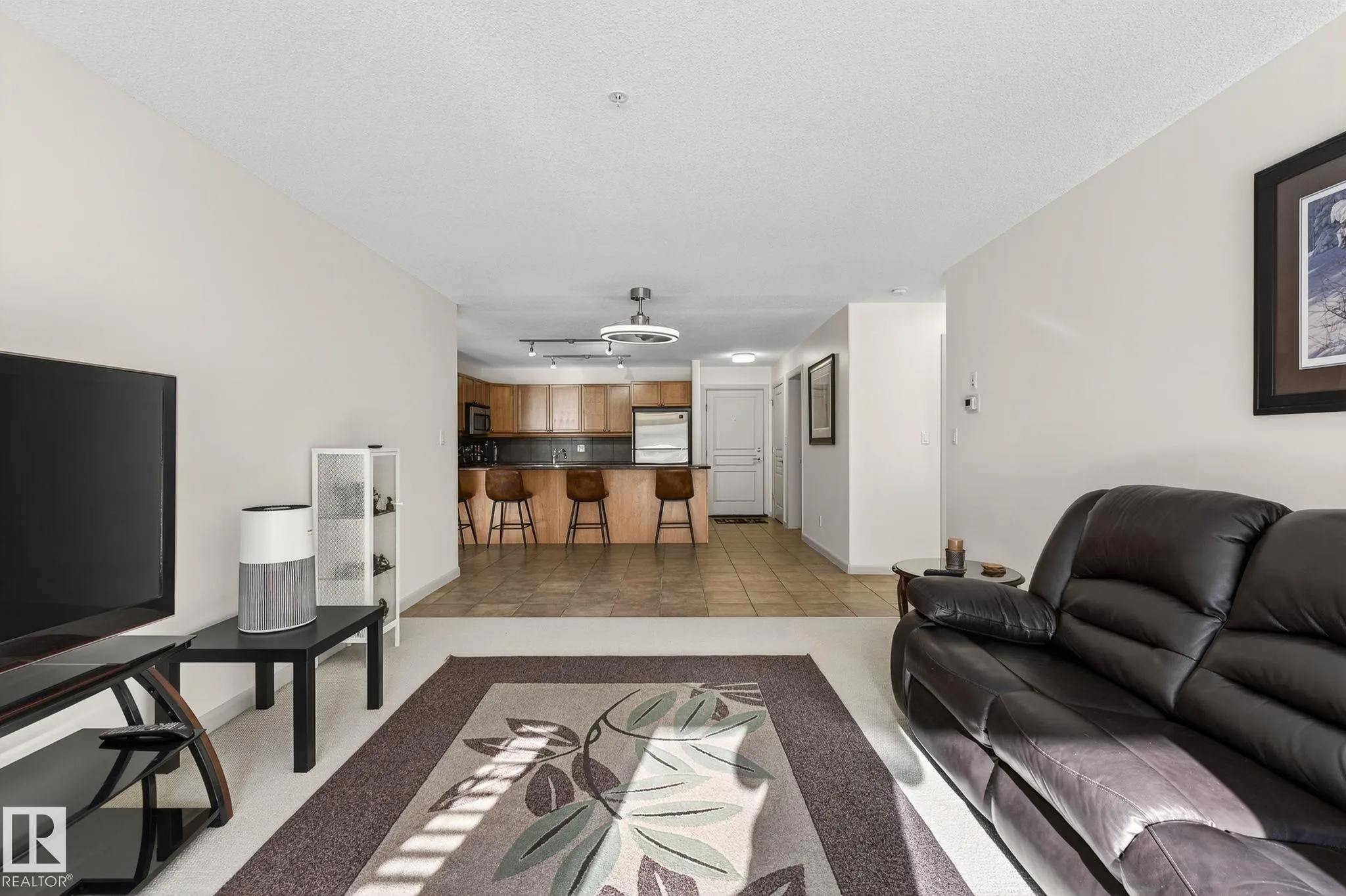 400 PALISADES Way