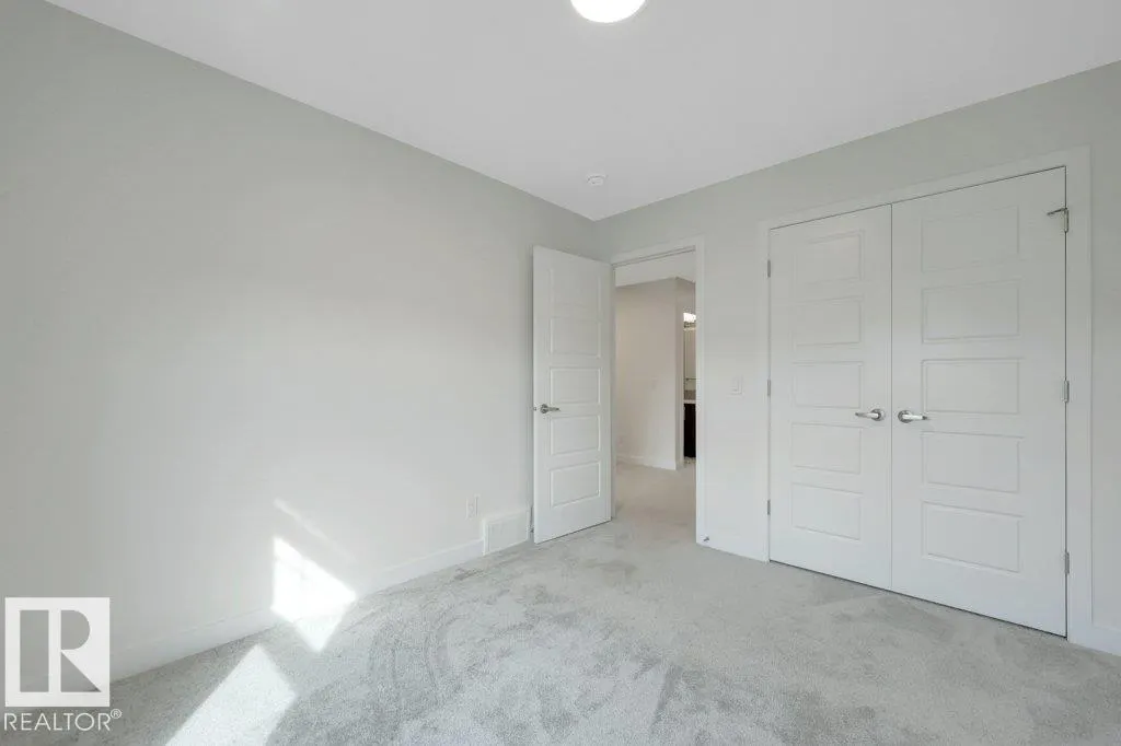 114 STONEHOUSE Way