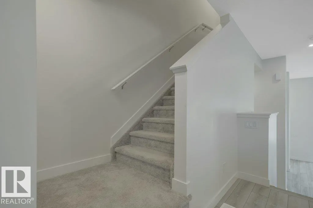 114 STONEHOUSE Way