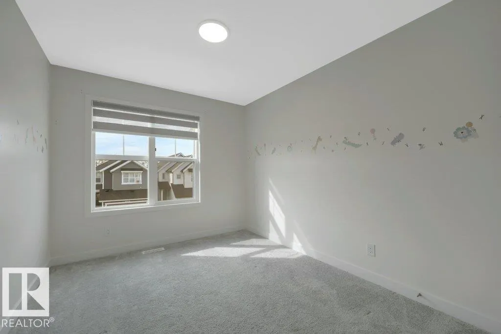 114 STONEHOUSE Way