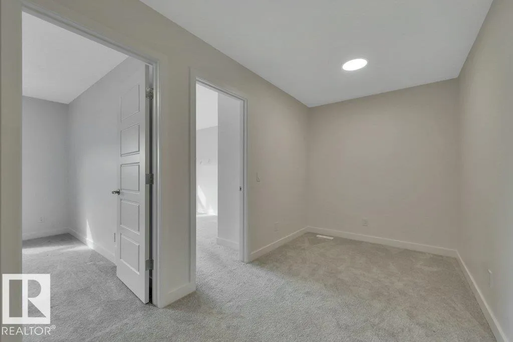 114 STONEHOUSE Way