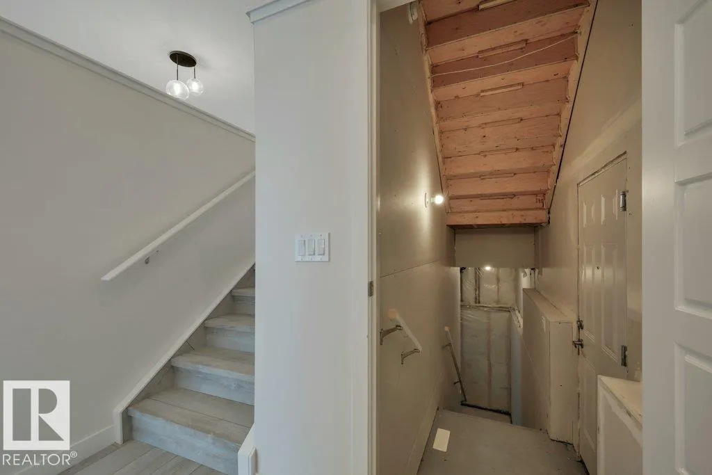 114 STONEHOUSE Way